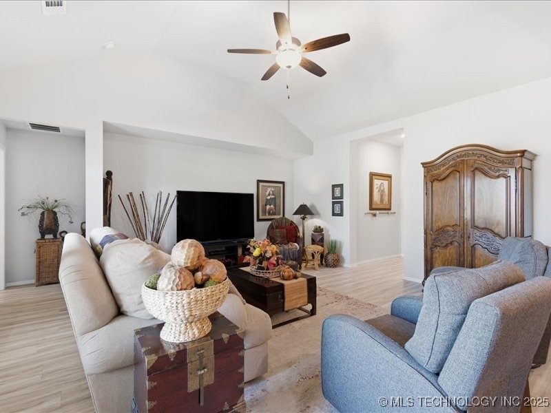 7211 E 131st Place S Property Photo 7