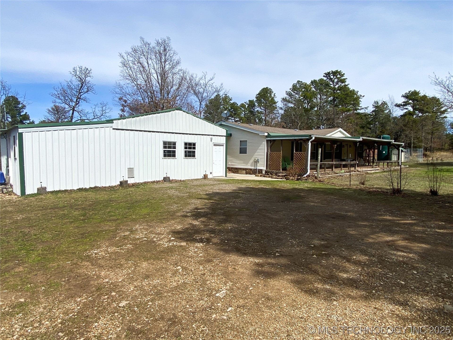 476359 E 791 Road Property Photo 13