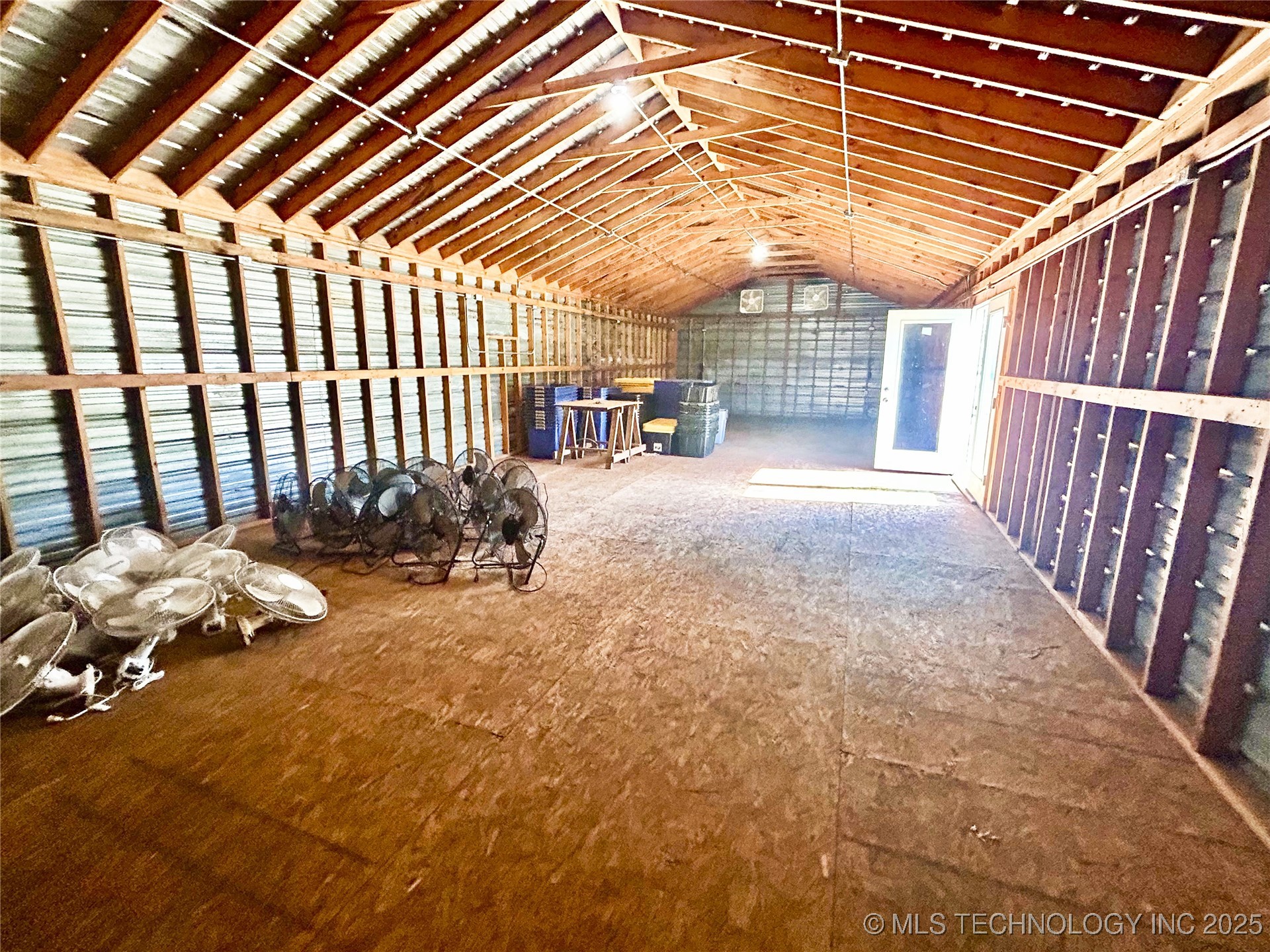 476359 E 791 Road Property Photo 18