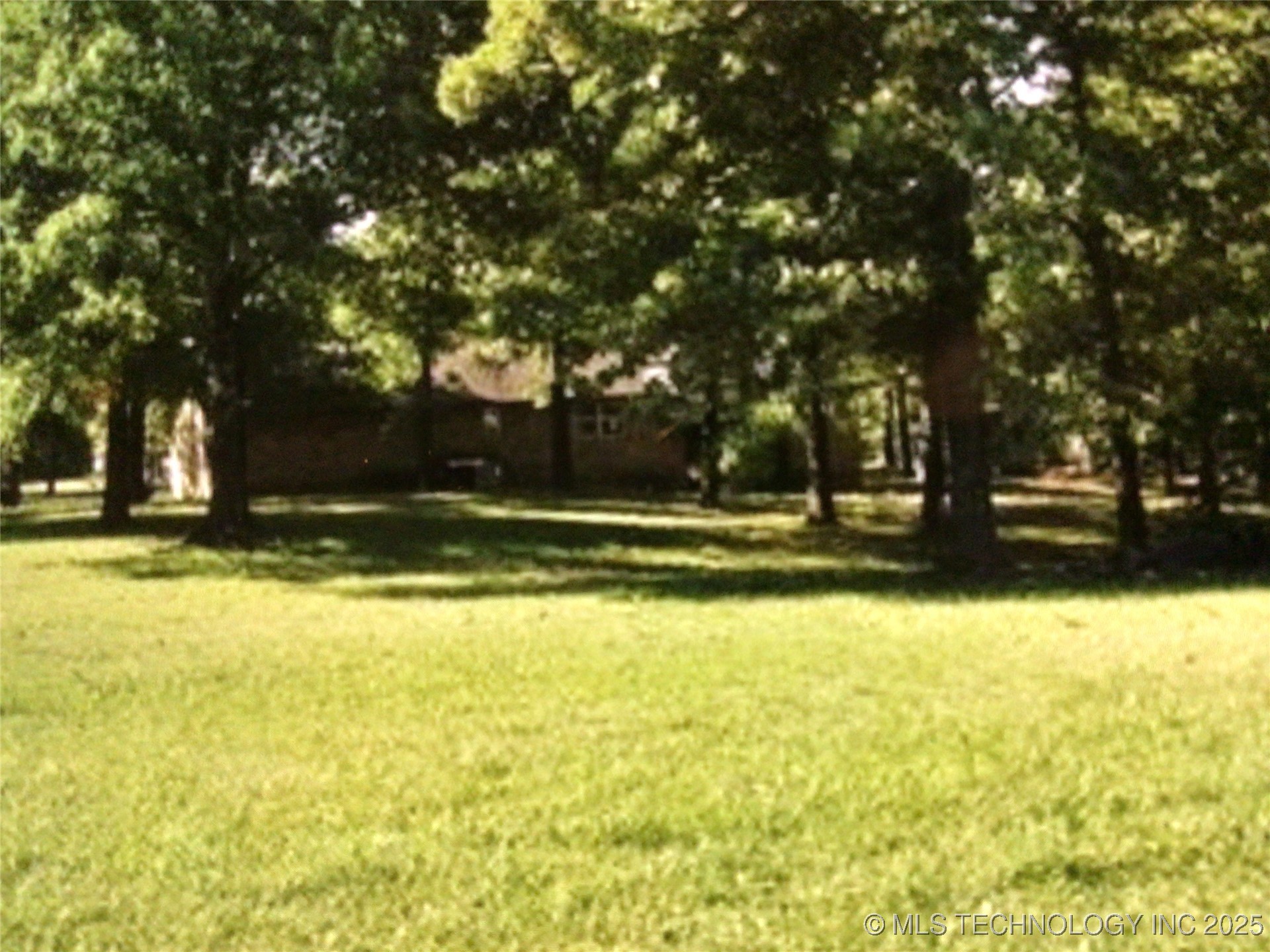 6959 E 561 Road Property Photo 3