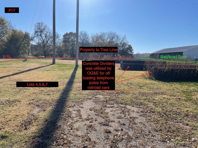 305 B Se Property Photo 17