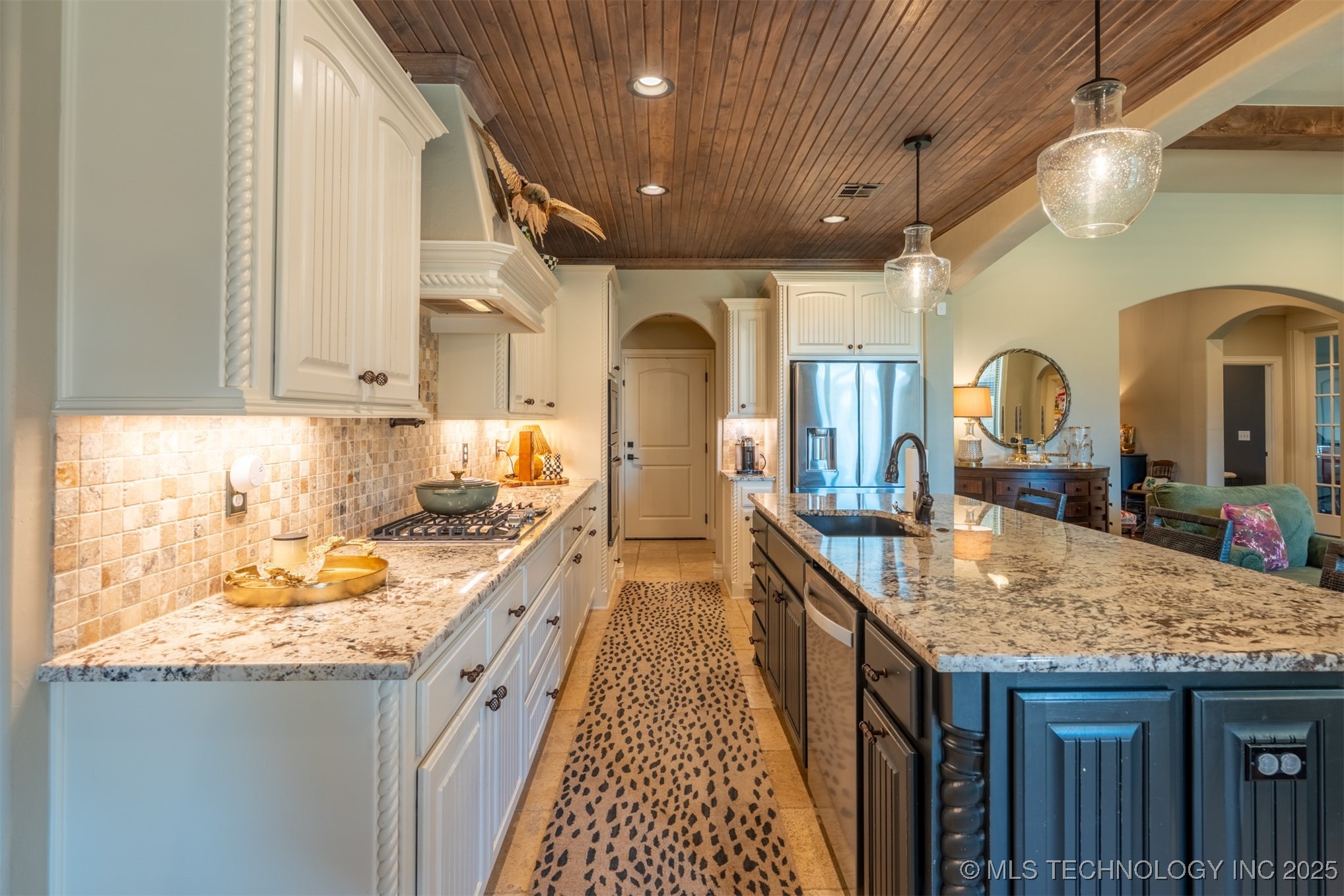 2923 E Portland Street Property Photo 13