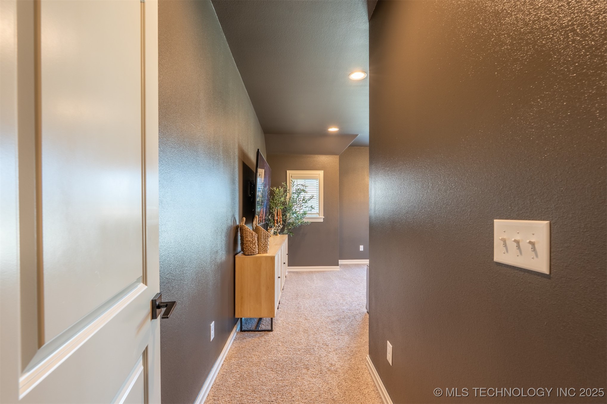 2923 E Portland Street Property Photo 35