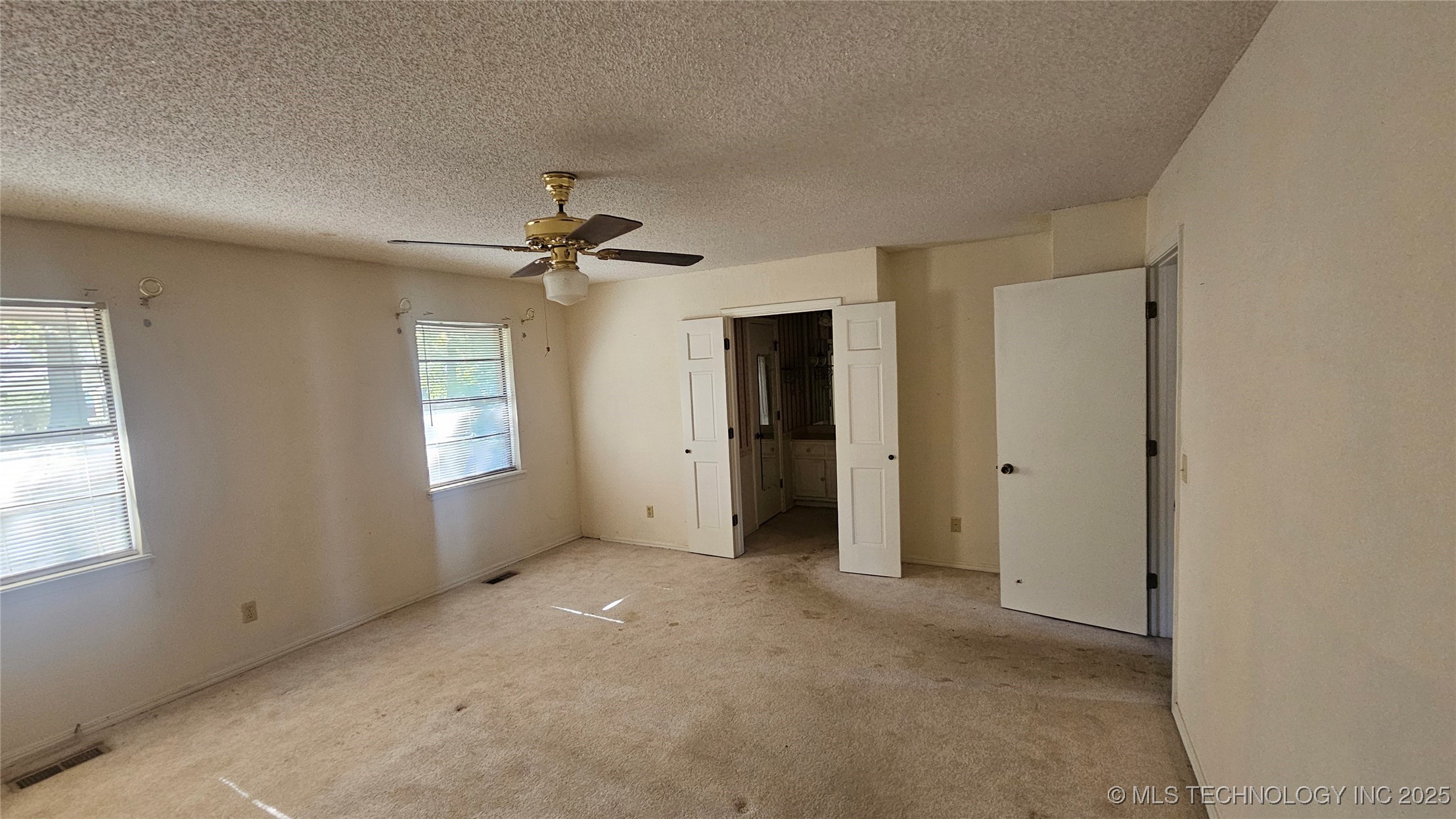 25302 E 64th Street S Property Photo 15