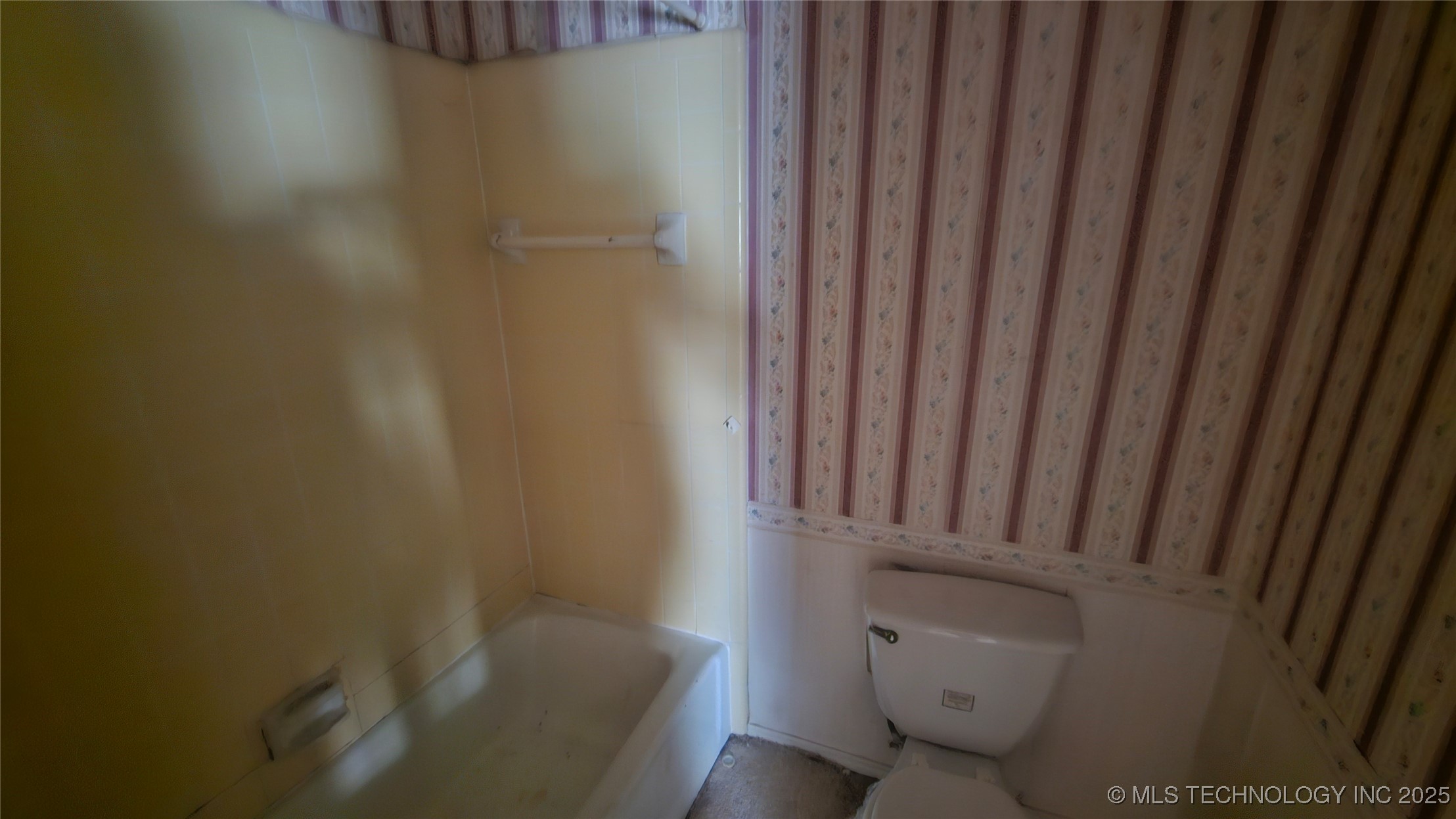 25302 E 64th Street S Property Photo 17