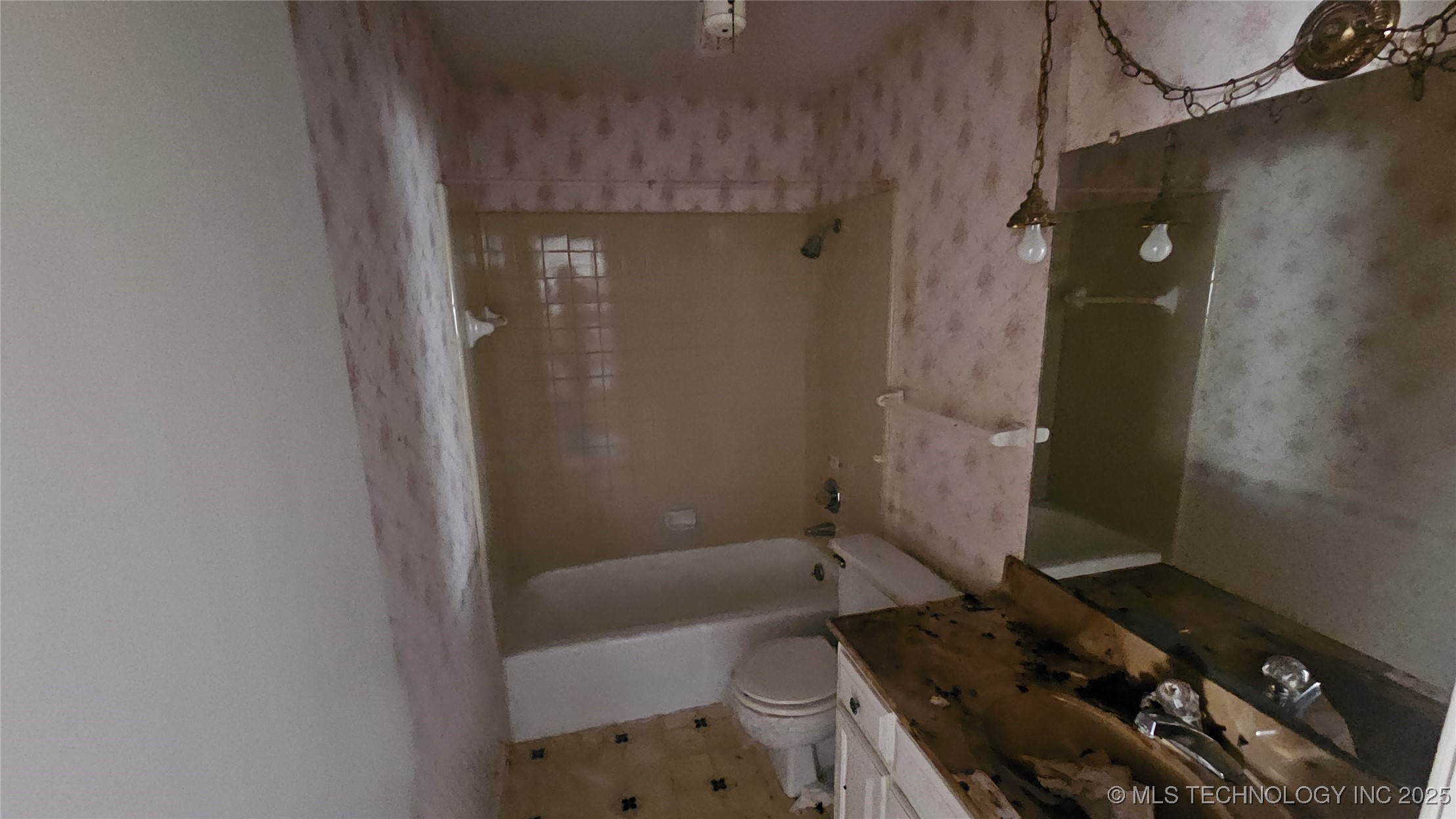 25302 E 64th Street S Property Photo 23