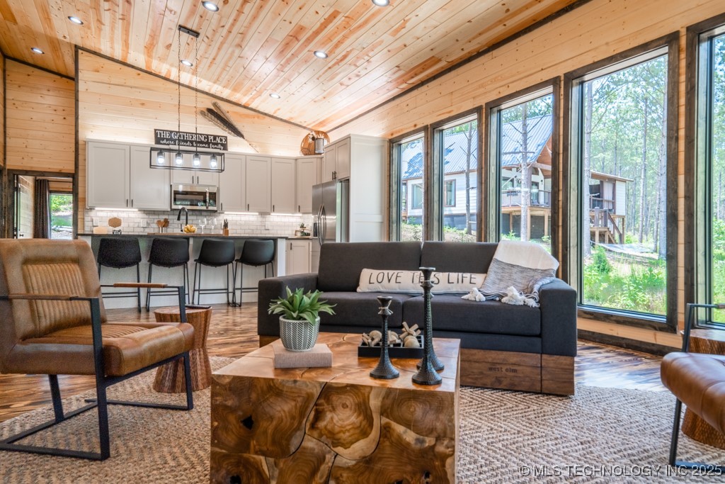 75 Redbud Springs Trail Property Photo 7