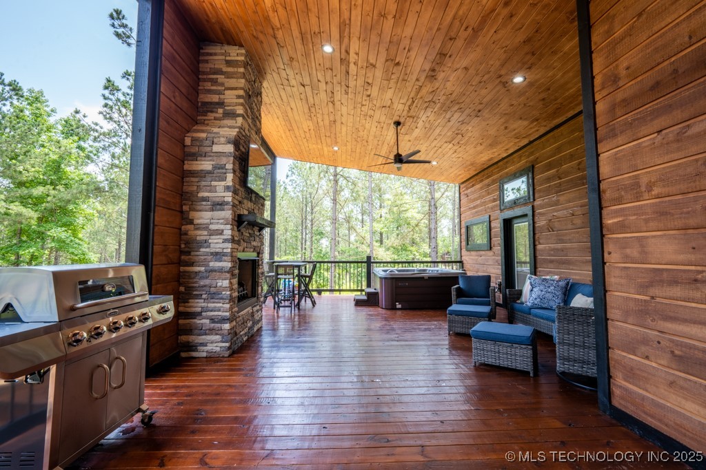 75 Redbud Springs Trail Property Photo 37