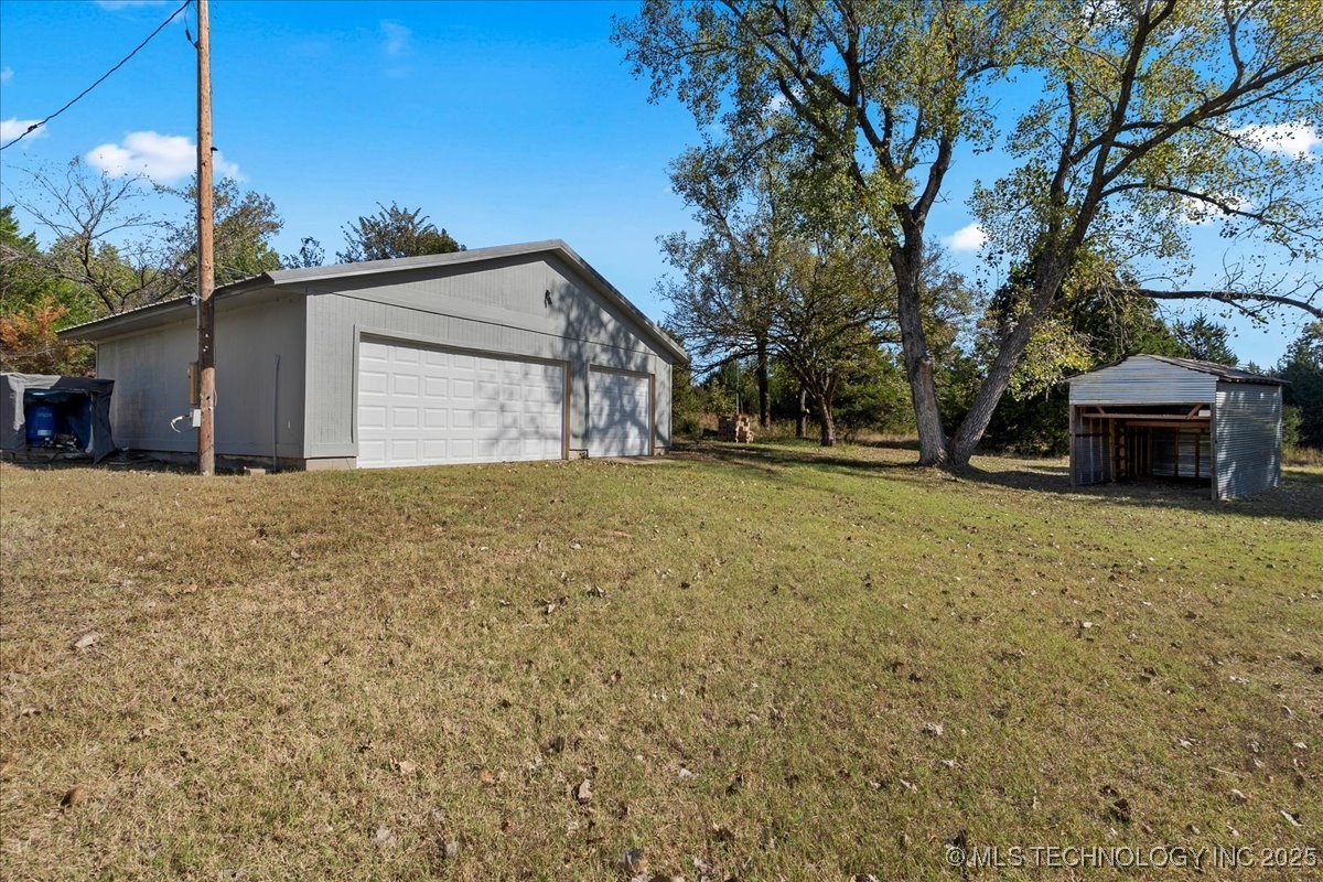 2545704 Property Photo 15