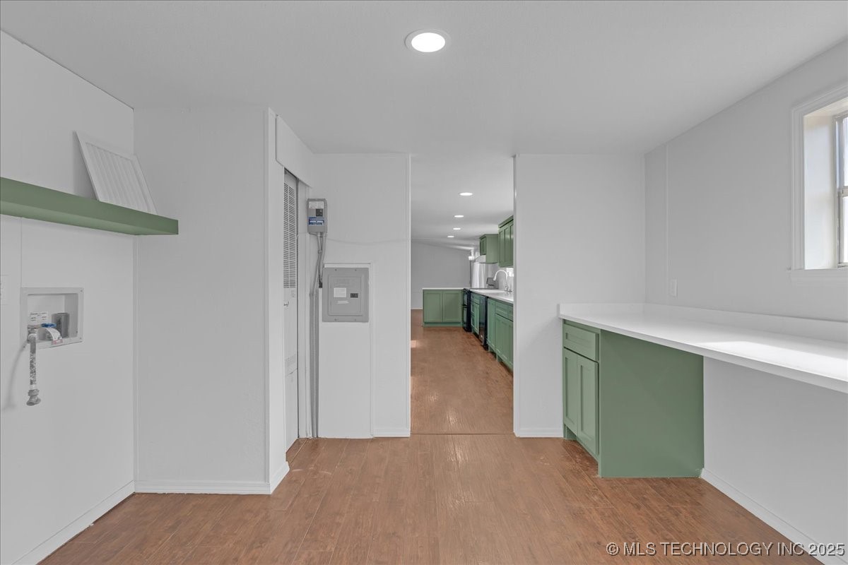 2545704 Property Photo 34