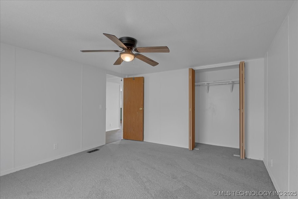 2545704 Property Photo 46