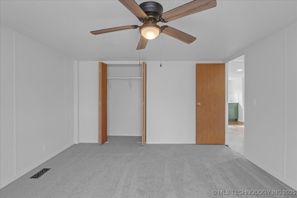 2545704 Property Photo 50