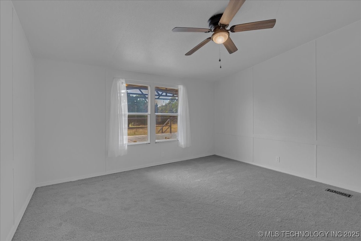 2545704 Property Photo 53