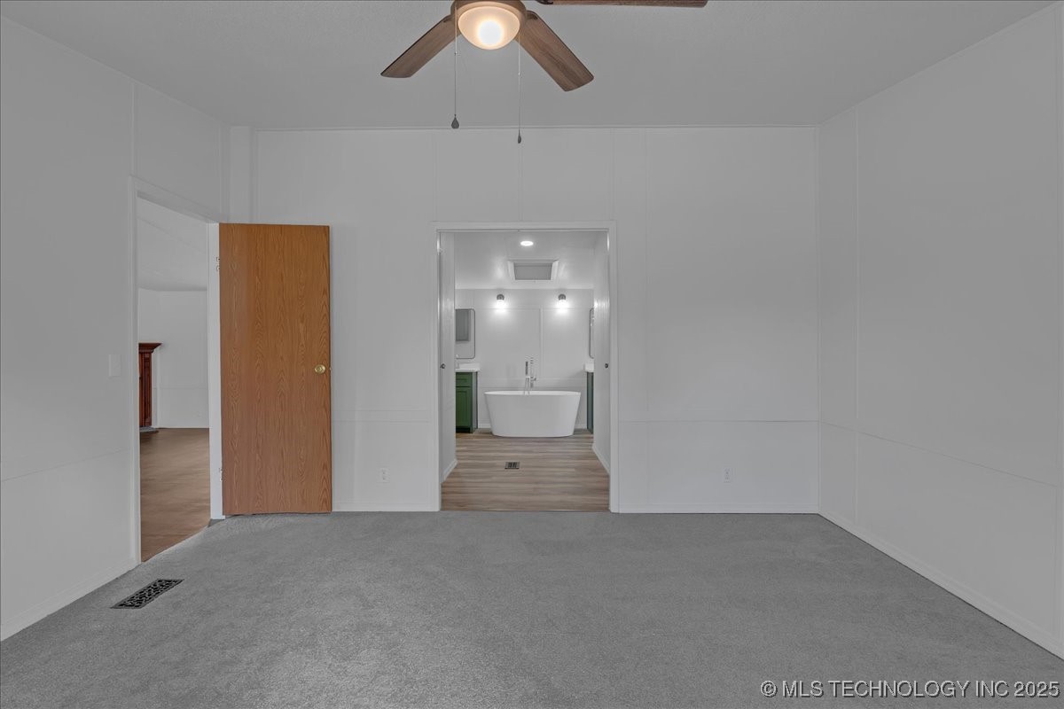 2545704 Property Photo 55