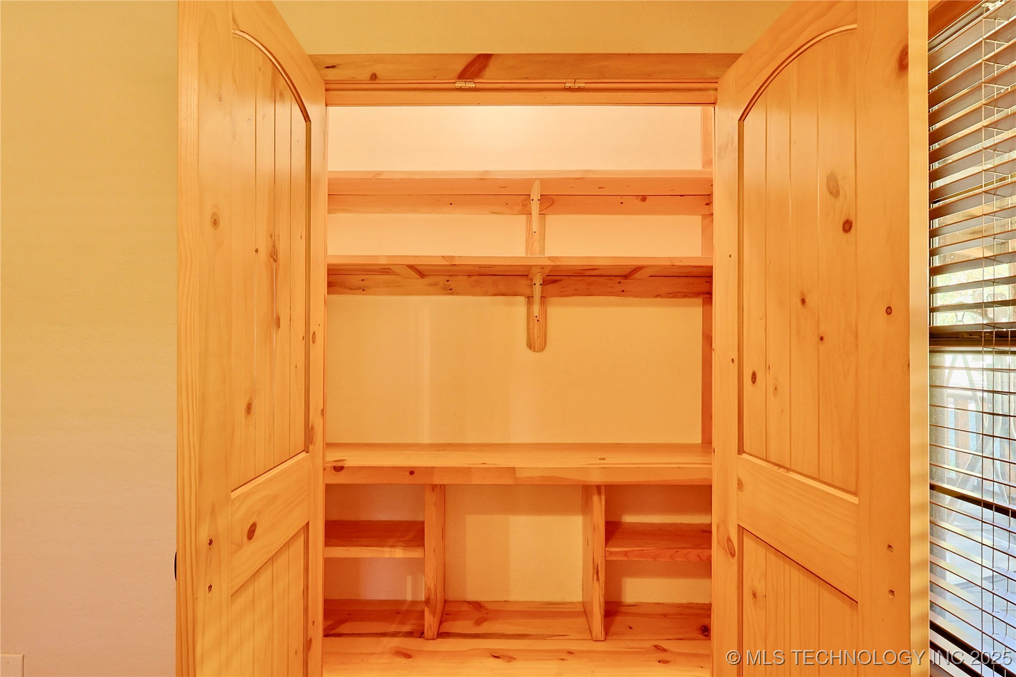 124 London Dock Lane Property Photo 32