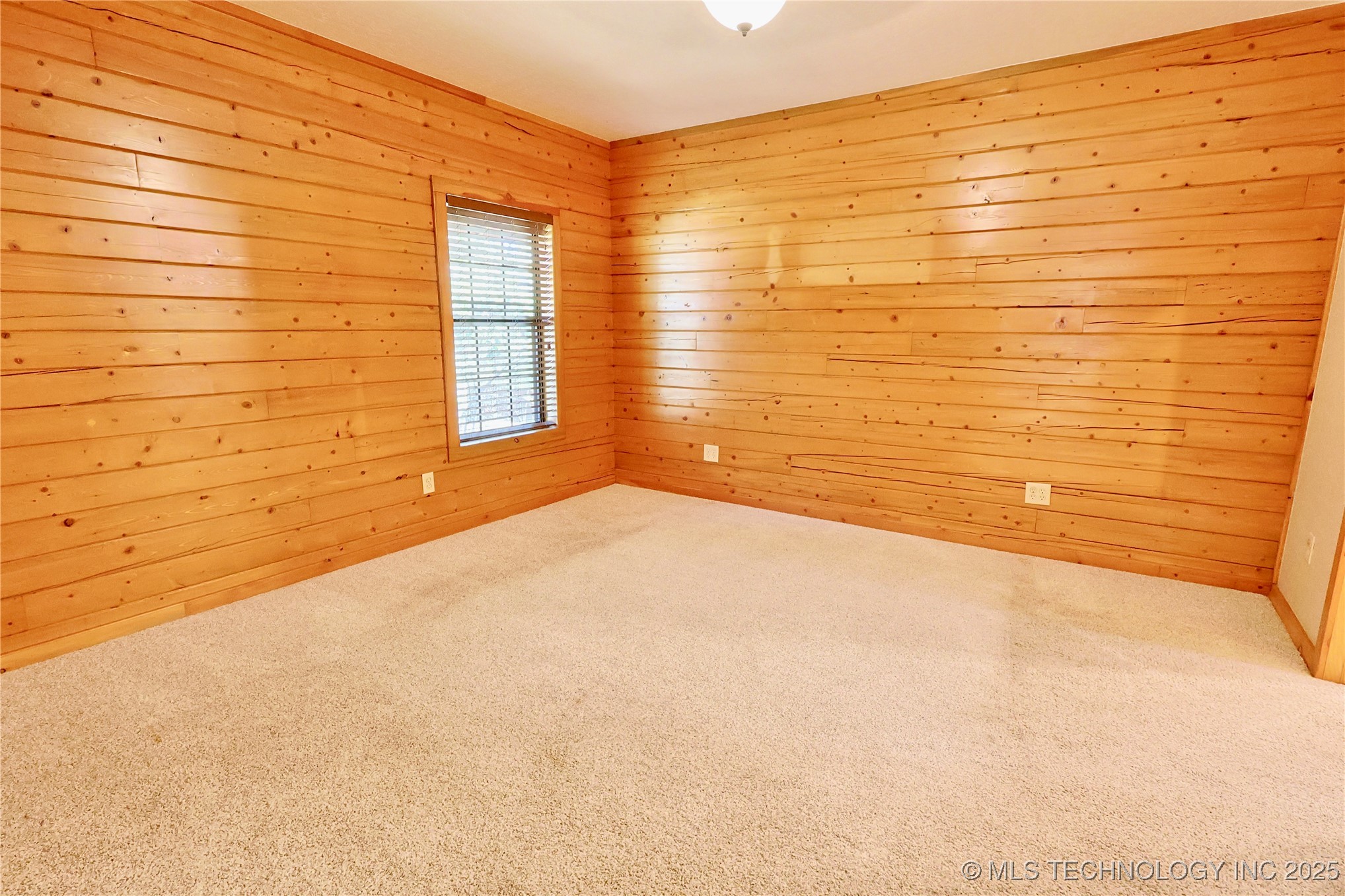 124 London Dock Lane Property Photo 36