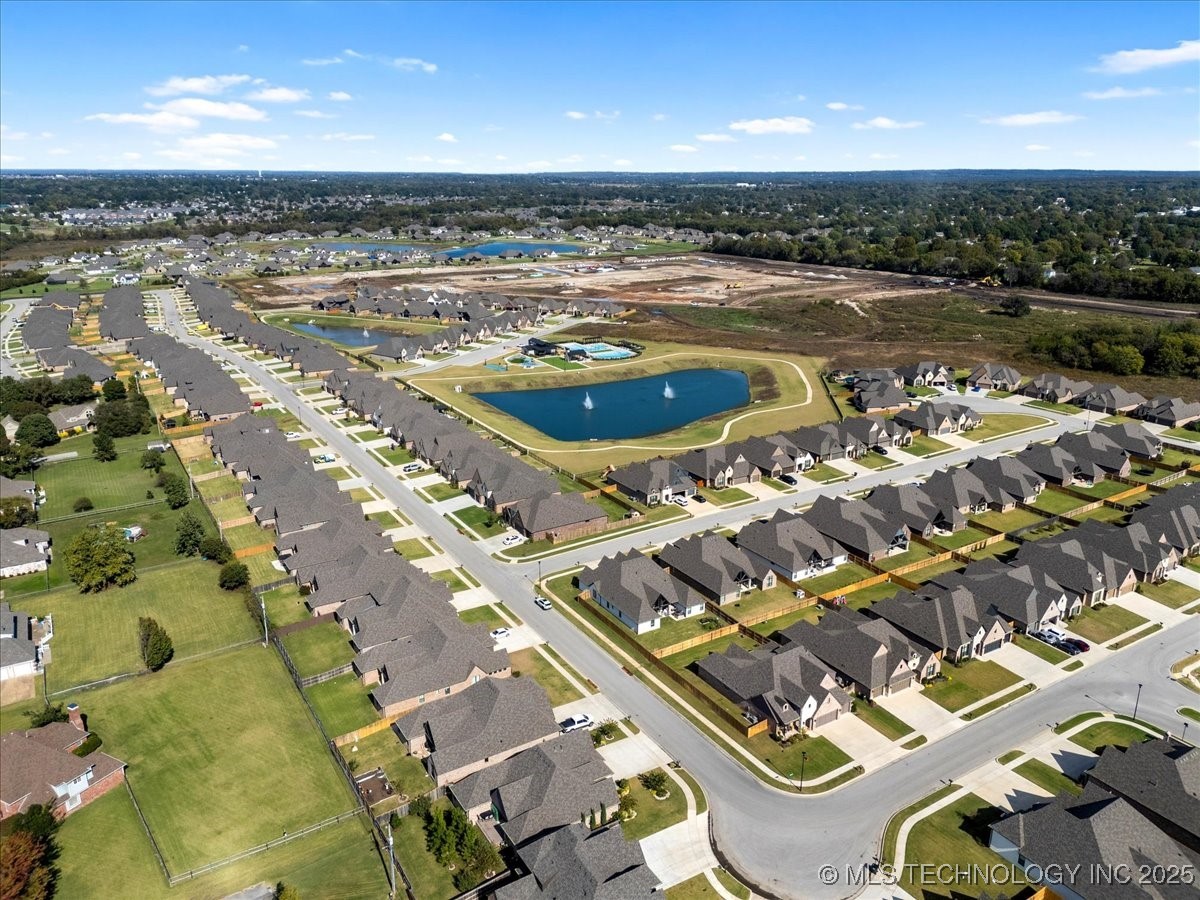 7710 N 147th East Avenue Property Photo 70