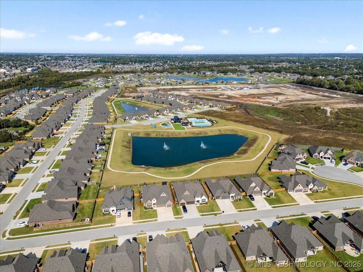 7710 N 147th East Avenue Property Photo 72