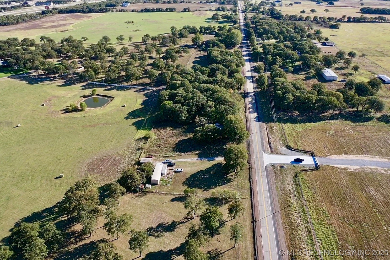 Hwy 77 Property Photo 13