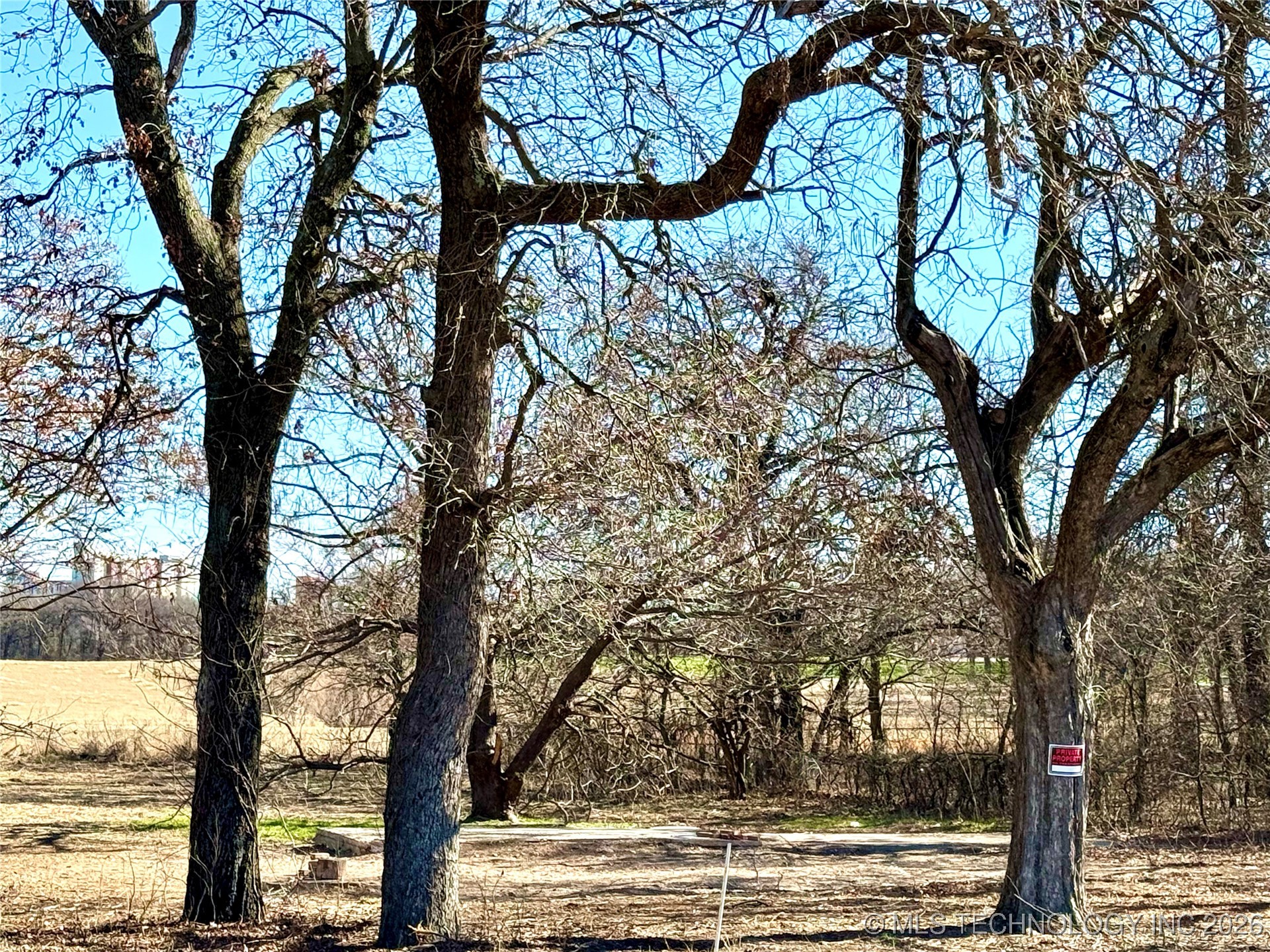 Hwy 77 Property Photo 15