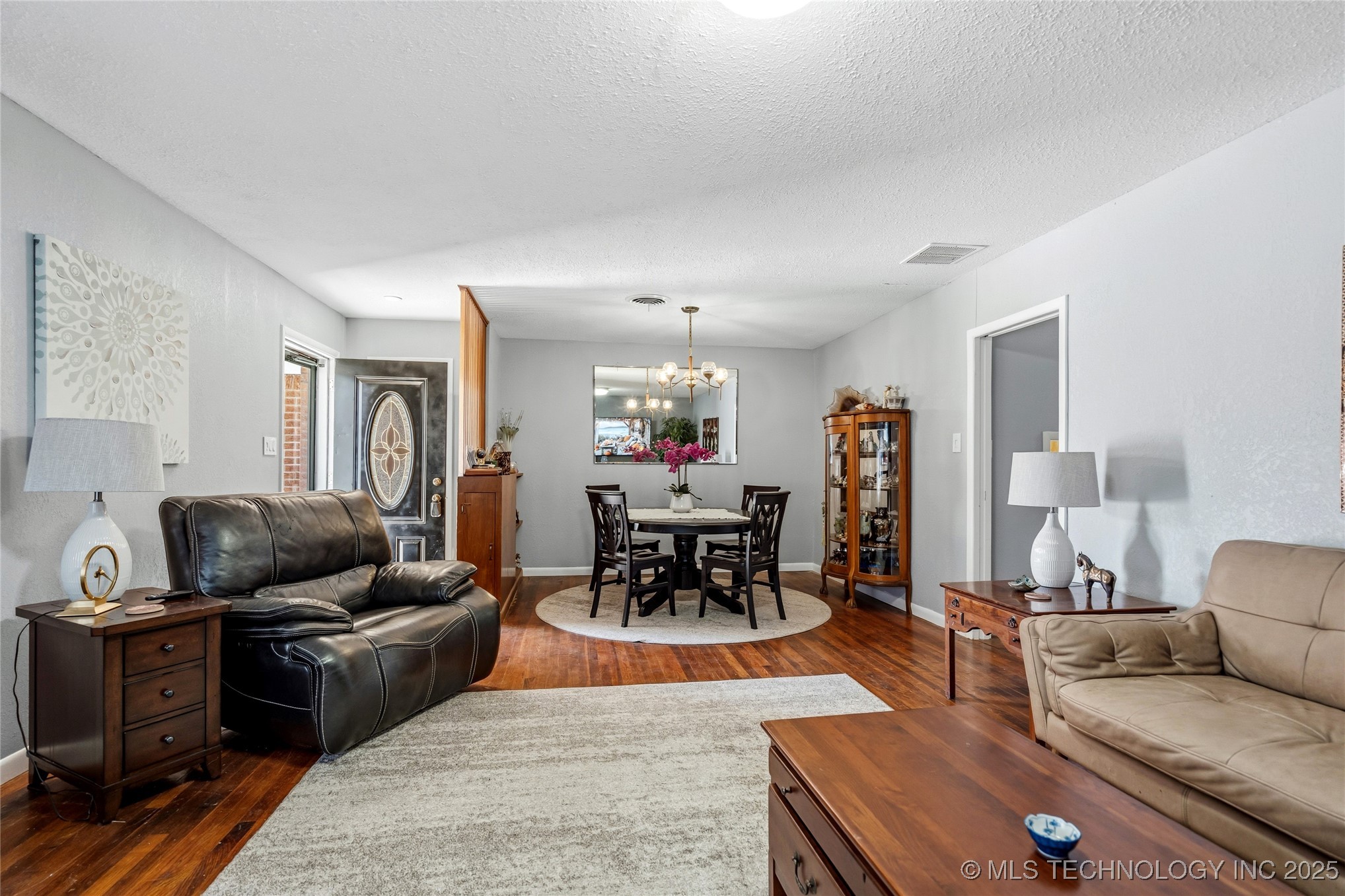 923 Maxwell Street Property Photo 6