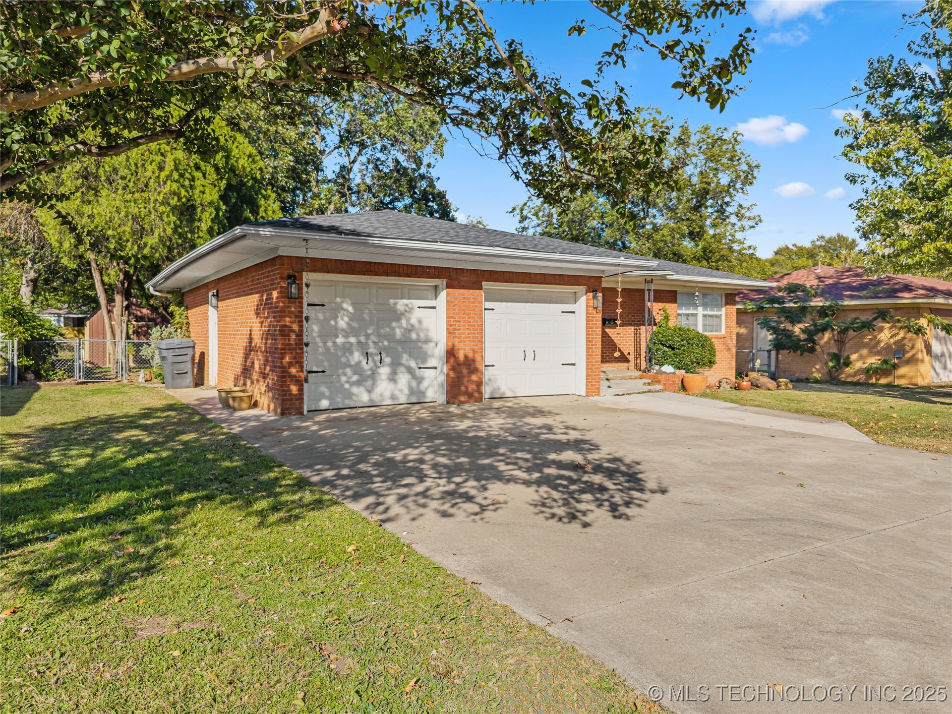 923 Maxwell Street Property Photo 23