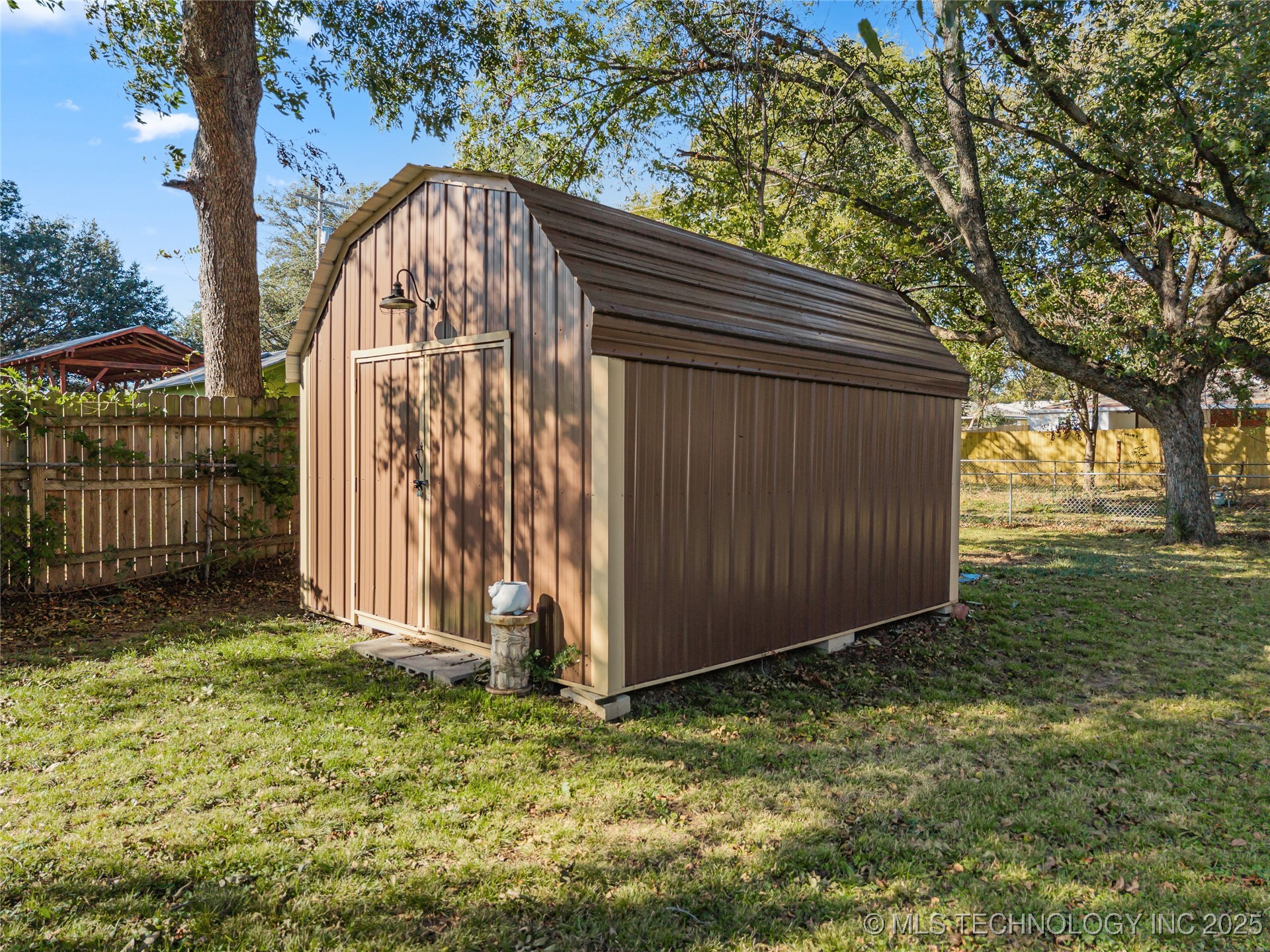 923 Maxwell Street Property Photo 29