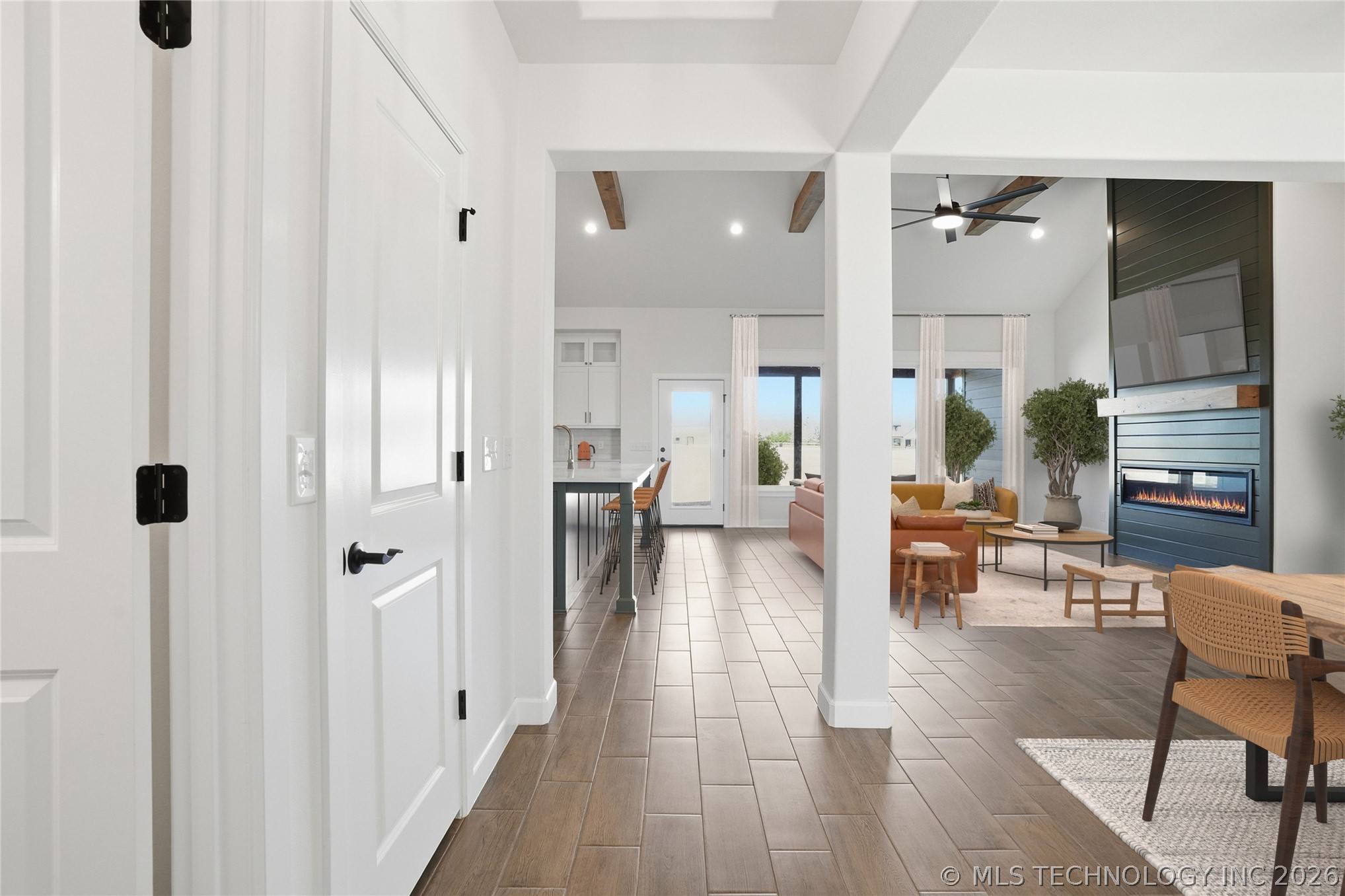 16313 E 102nd Street N Property Photo 6