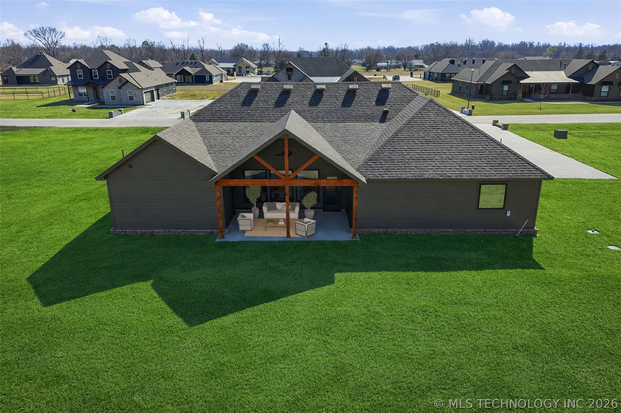 16313 E 102nd Street N Property Photo 49