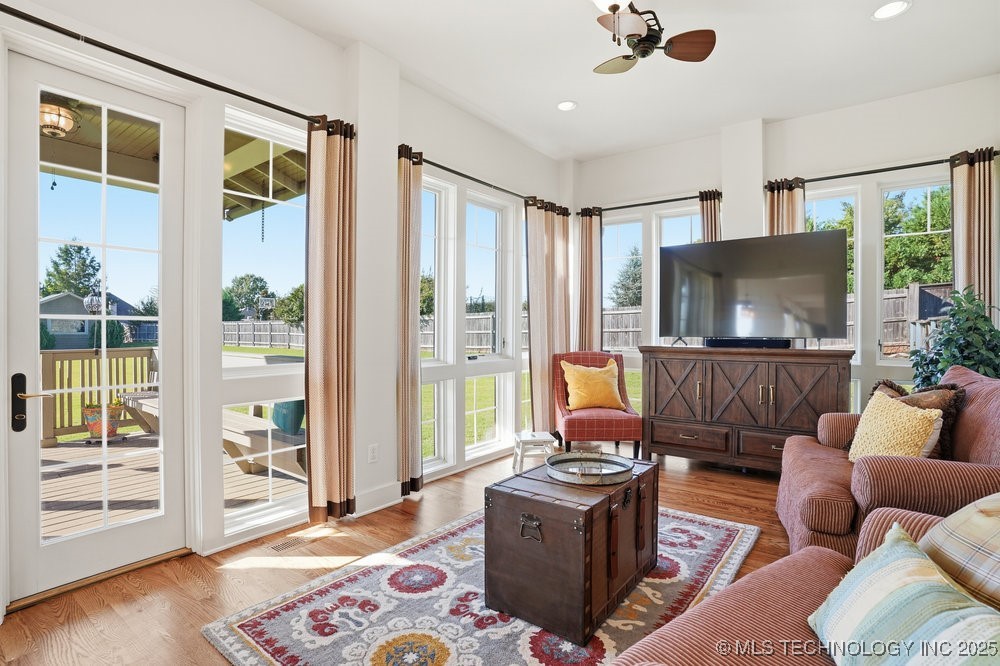 418 E 111th Street S Property Photo 25