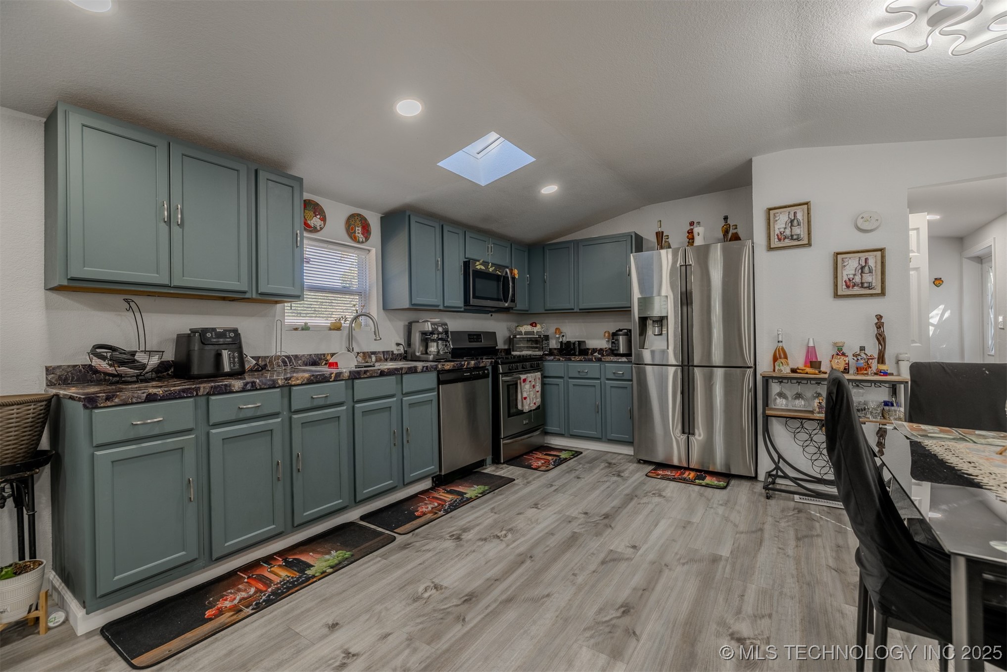 466058 S 800 Road Property Photo 13