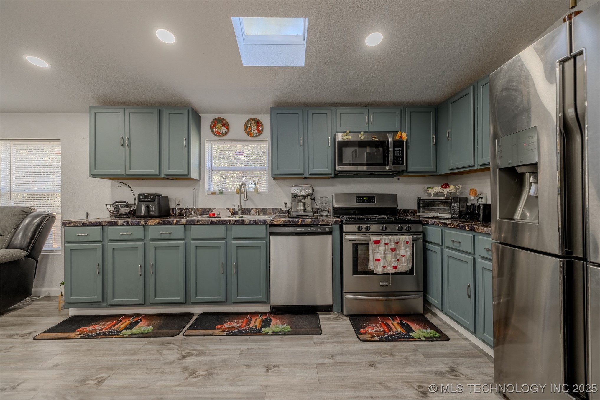 466058 S 800 Road Property Photo 14