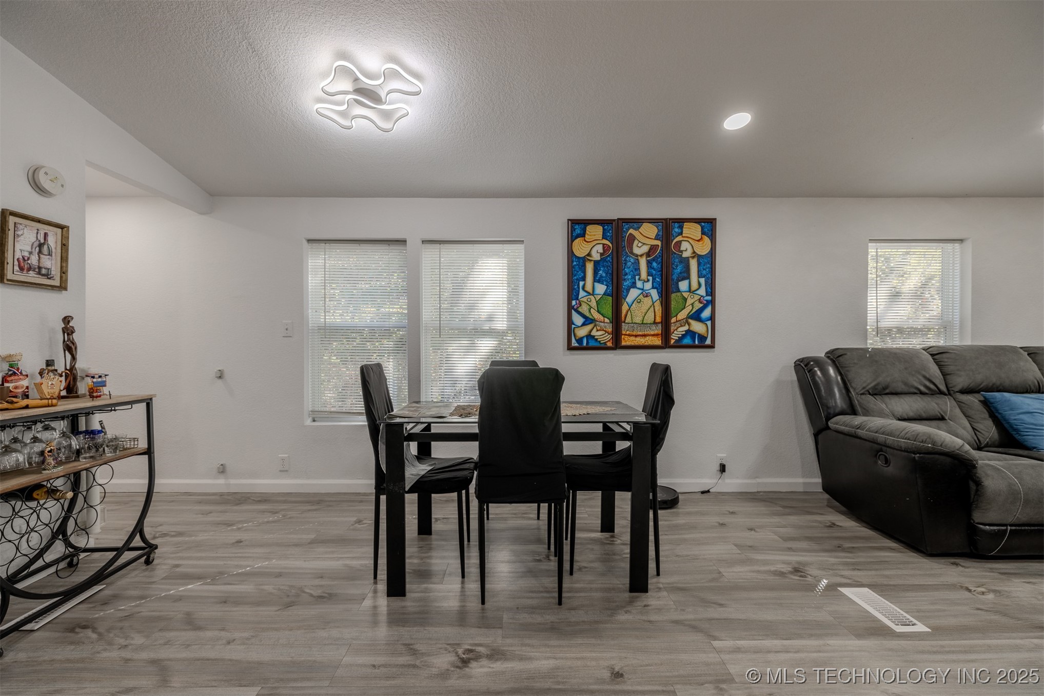 466058 S 800 Road Property Photo 16