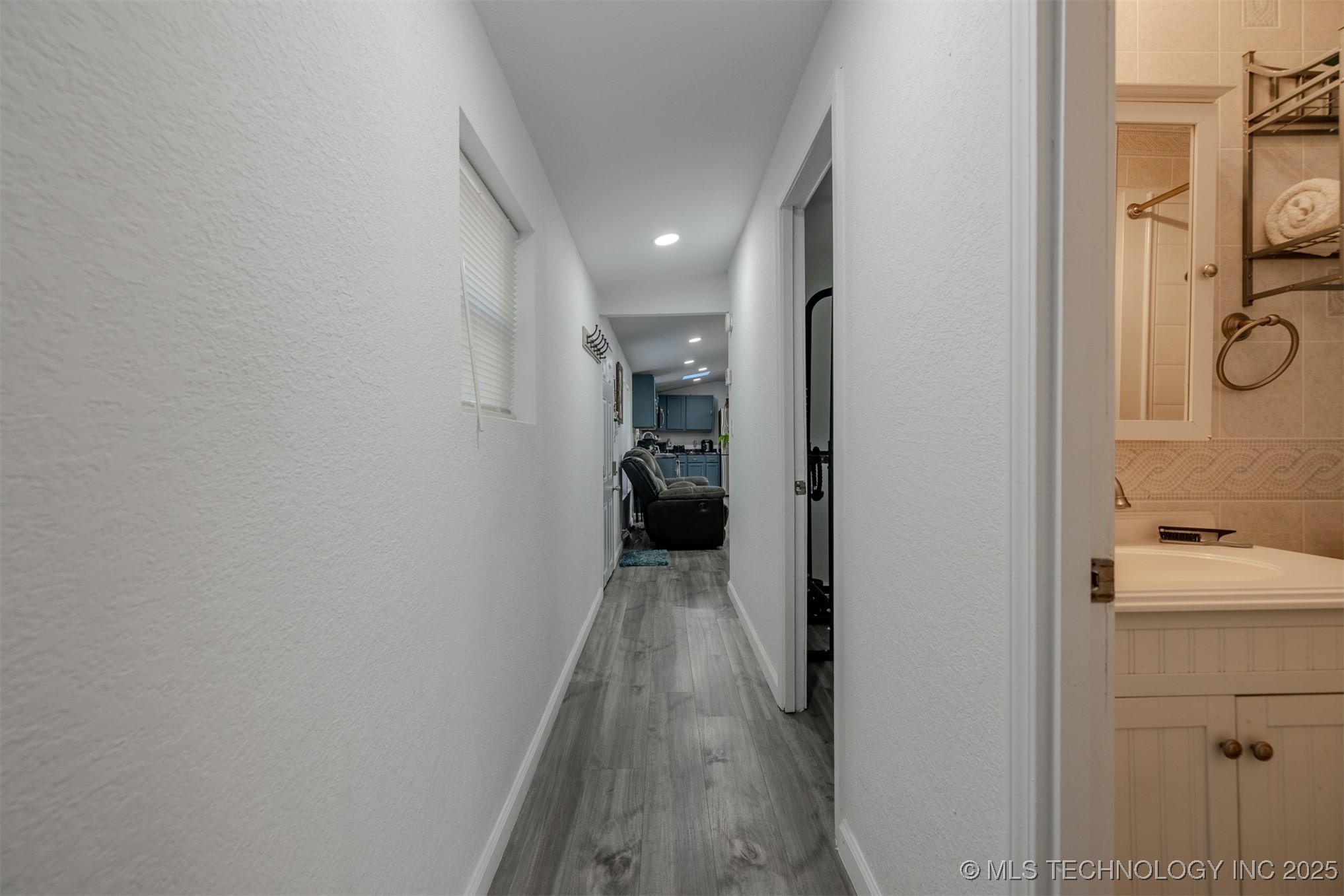 466058 S 800 Road Property Photo 25