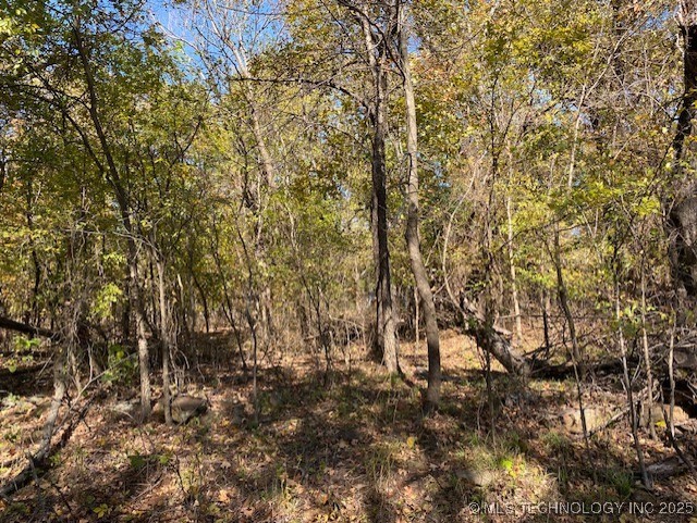 687 Road Property Photo 1