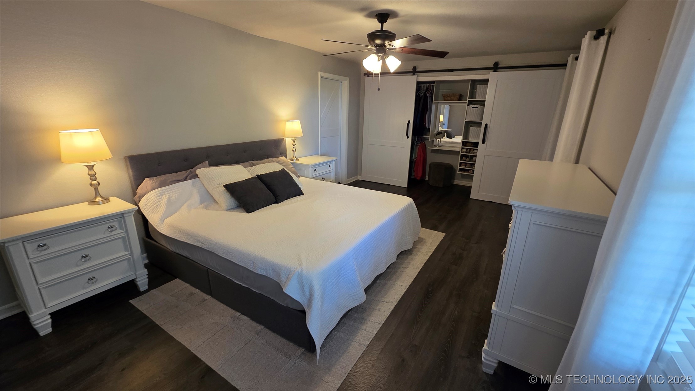 15802 S Elwood Avenue Property Photo 12