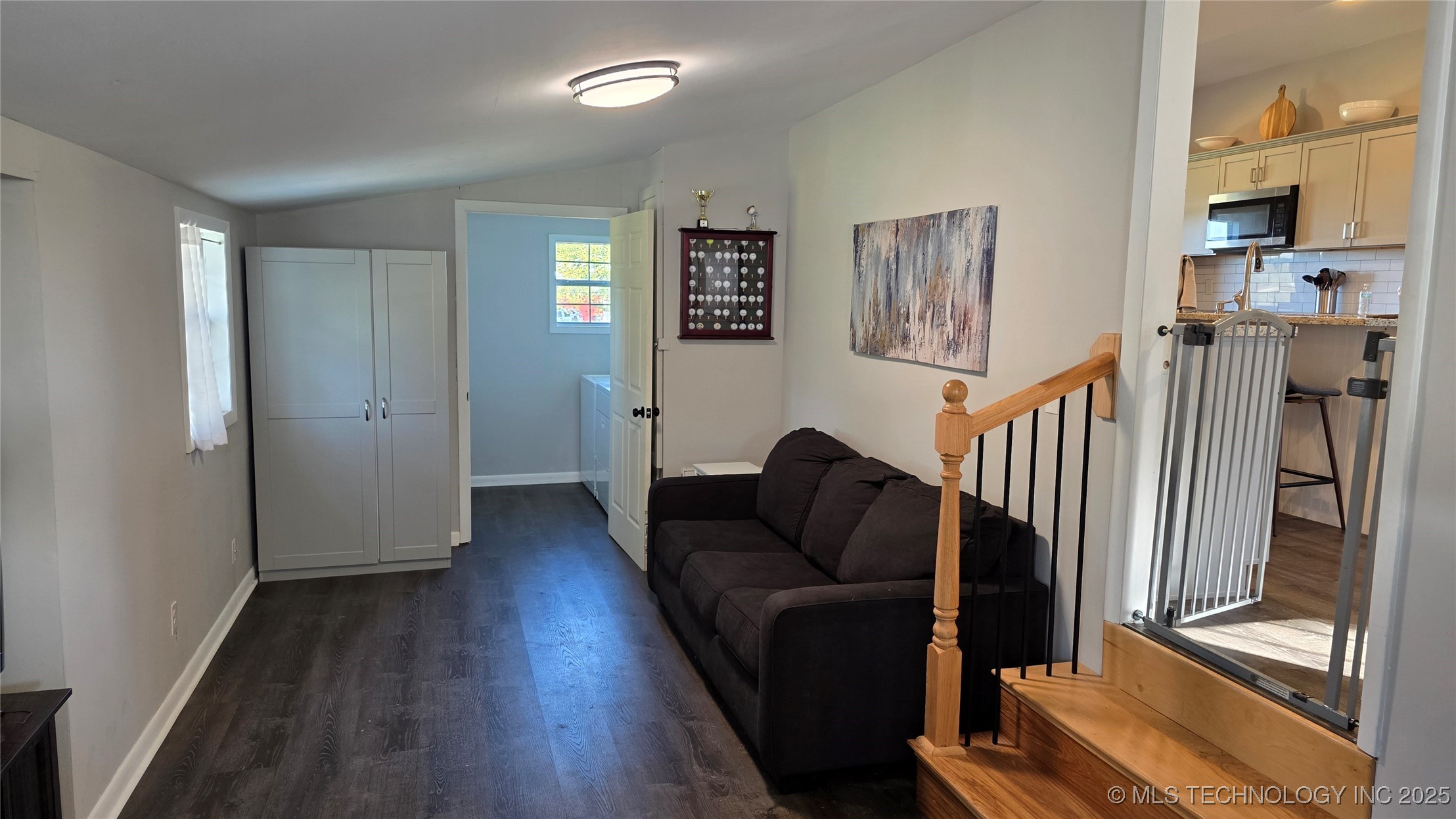 15802 S Elwood Avenue Property Photo 22