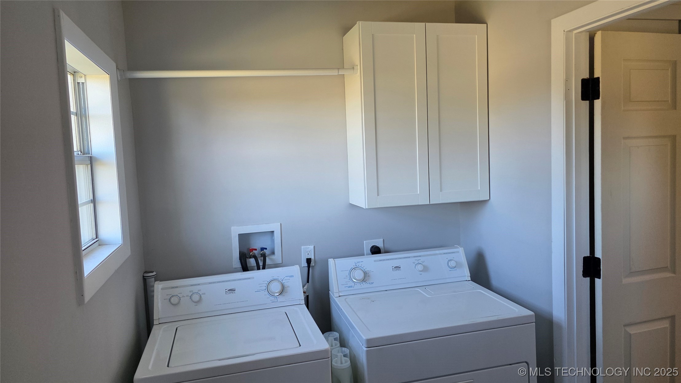 15802 S Elwood Avenue Property Photo 25