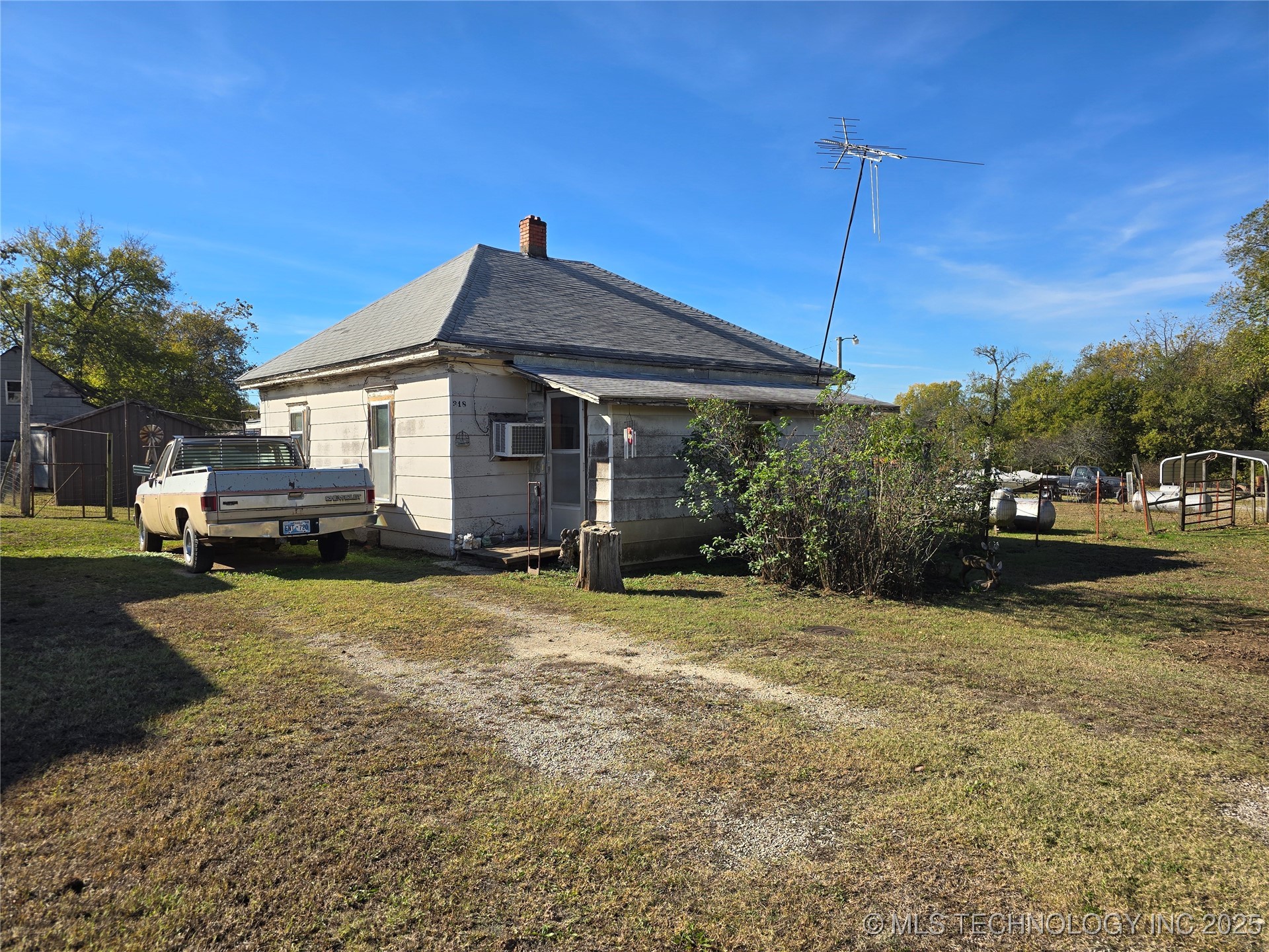 318 5 Th Street Property Photo 2