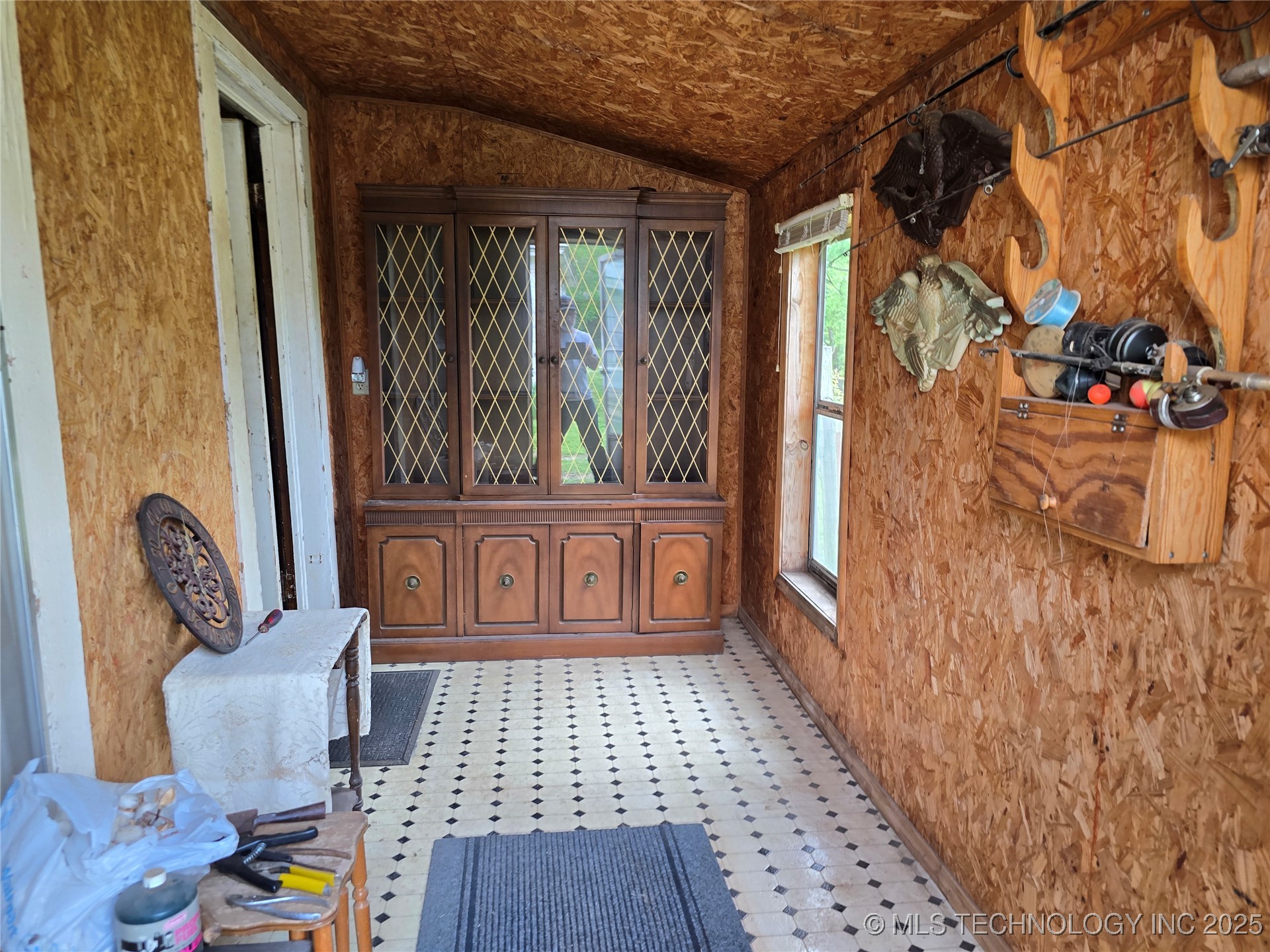 318 5 Th Street Property Photo 13