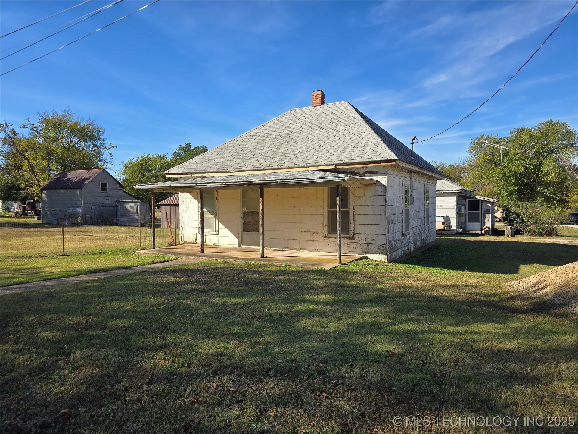 318 5 Th Street Property Photo 18