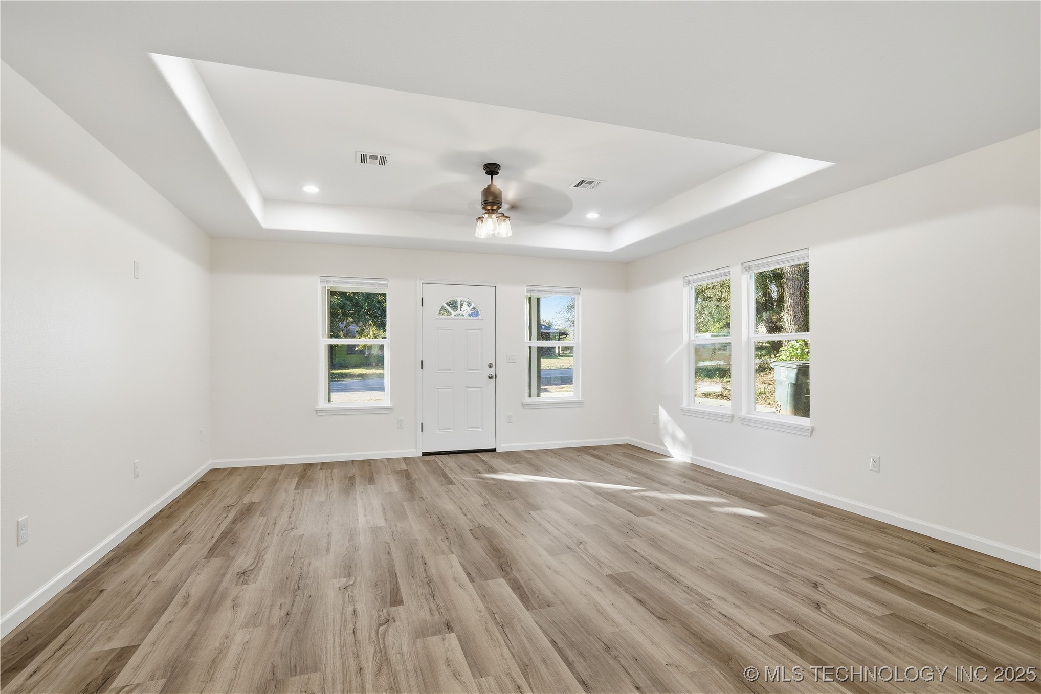 223 Se 3rd Property Photo 6