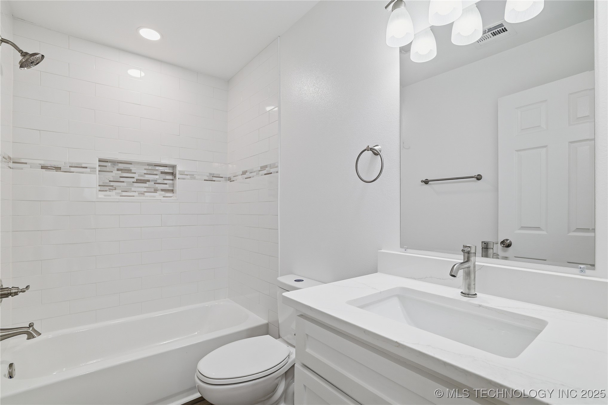 223 Se 3rd Property Photo 16