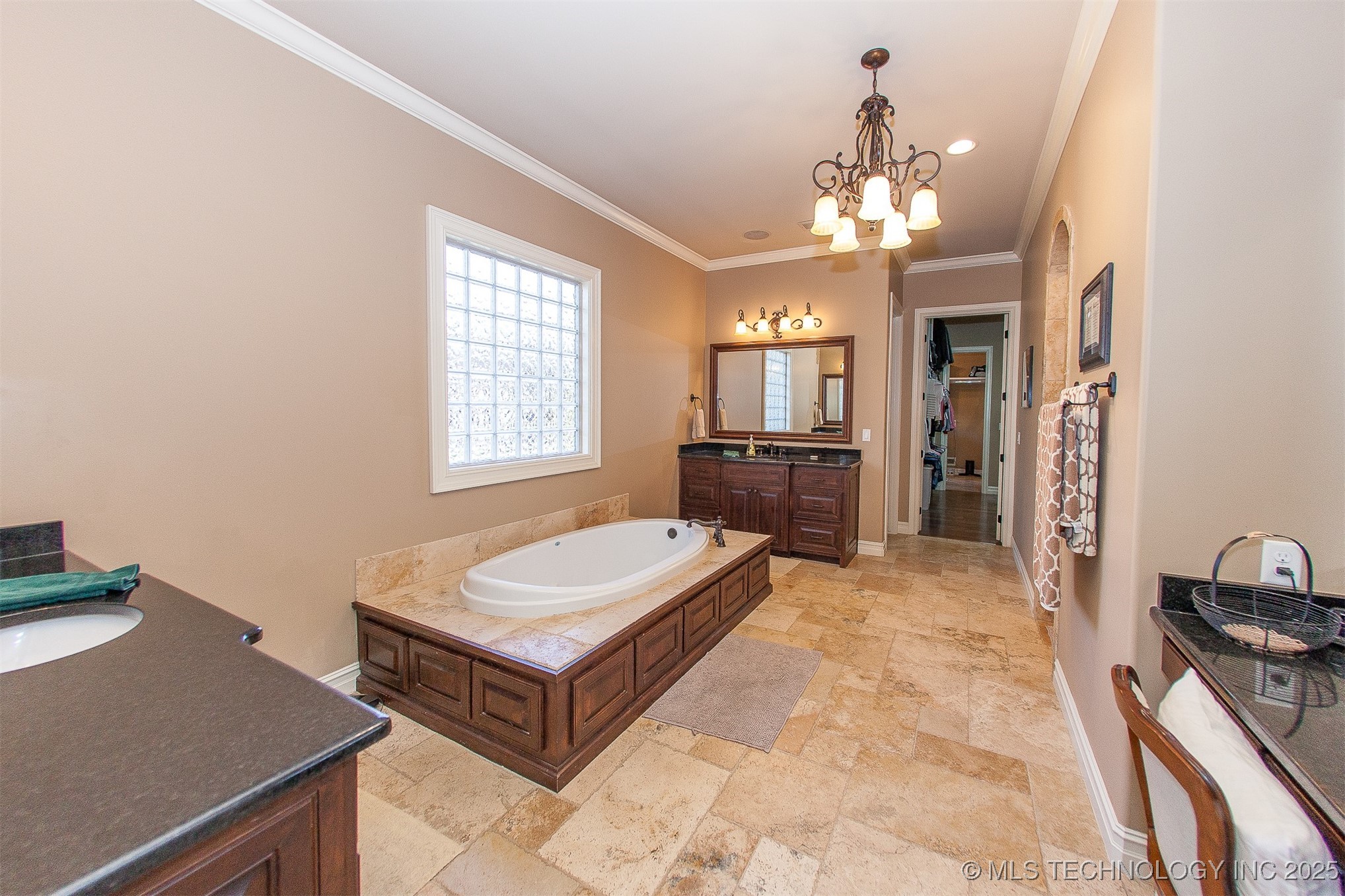 18533 E Crooked Oak Drive Property Photo 40