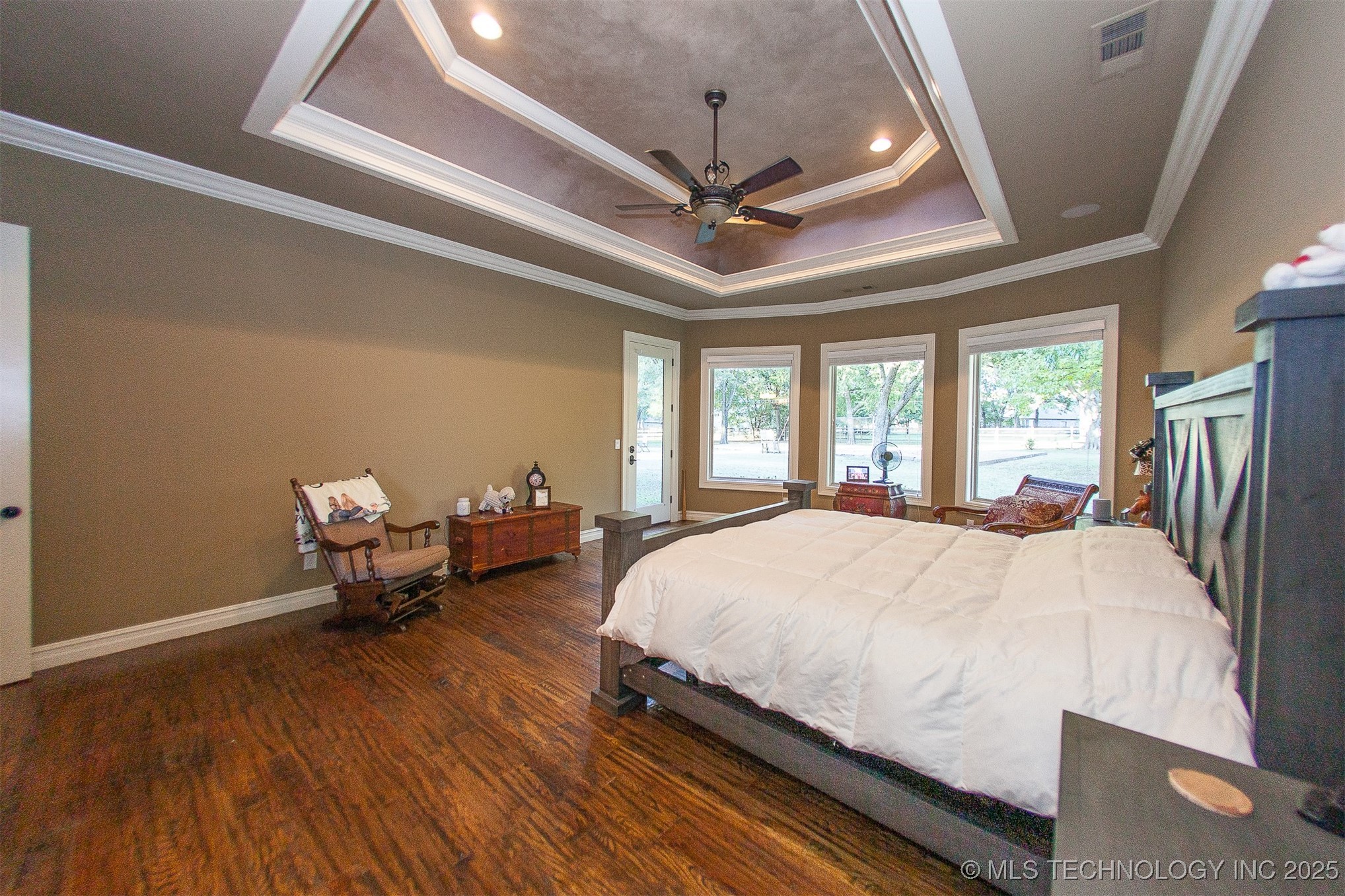 18533 E Crooked Oak Drive Property Photo 44