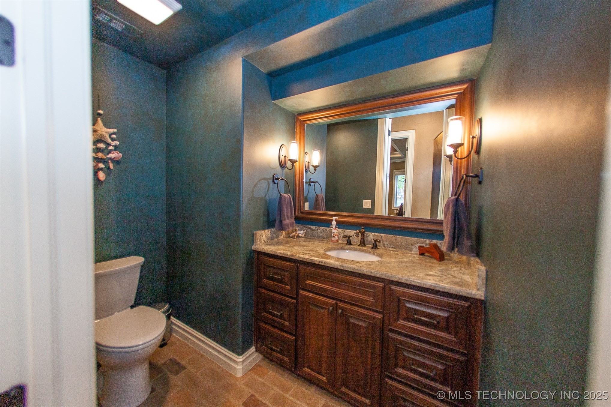 18533 E Crooked Oak Drive Property Photo 46