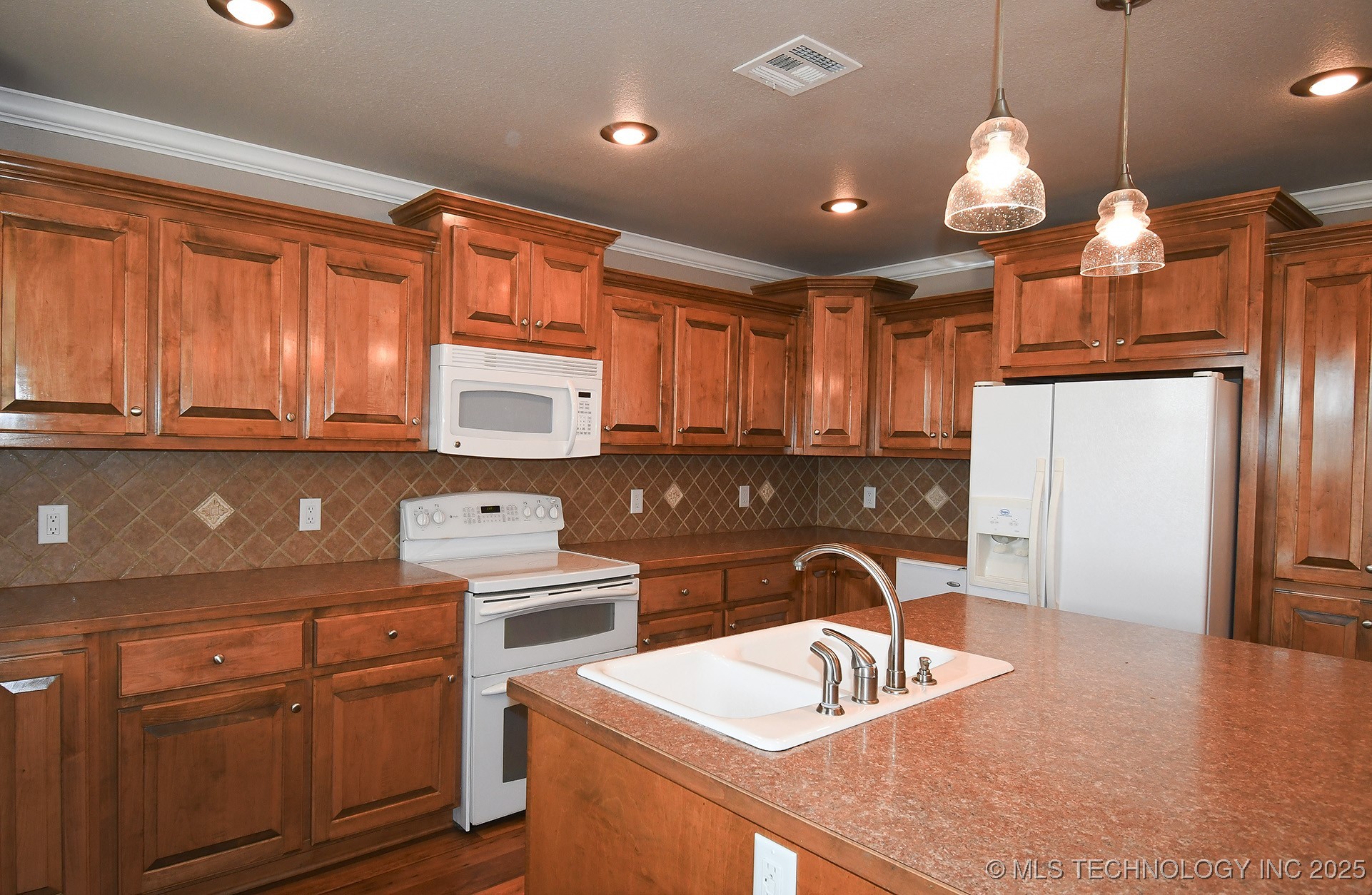 104391 S 4495 Road Property Photo 17