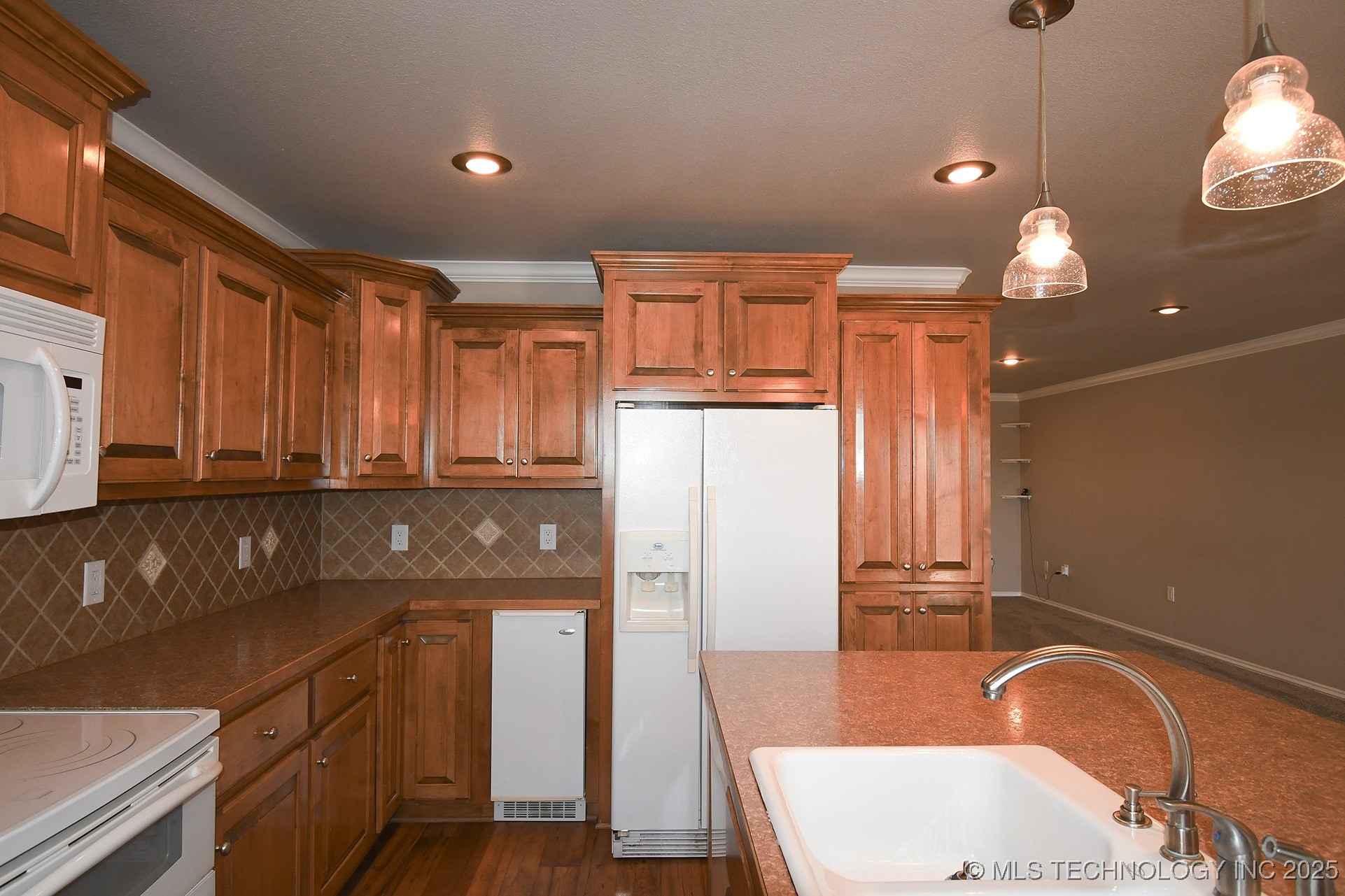 104391 S 4495 Road Property Photo 18