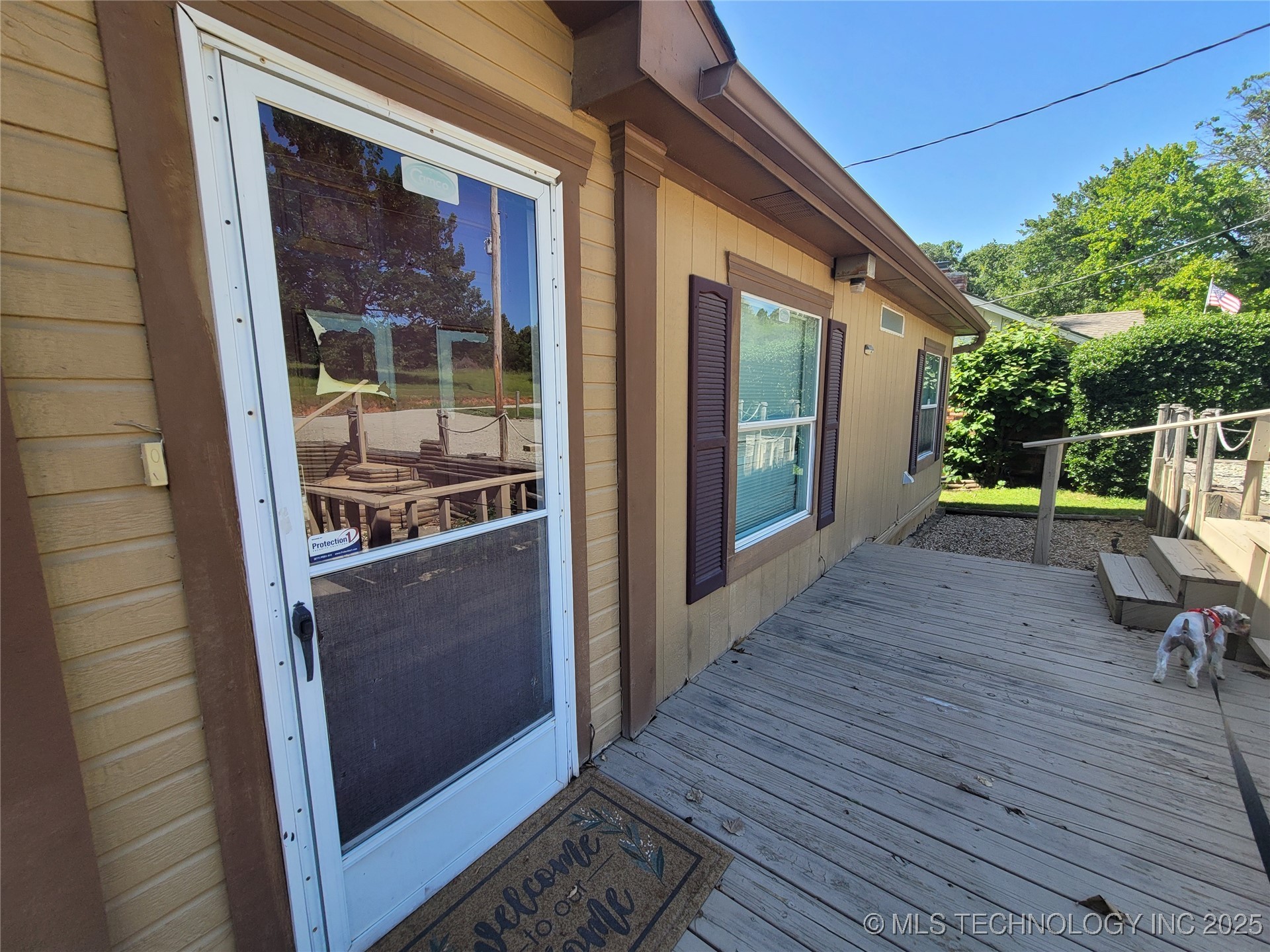 141 Hickory Property Photo 24