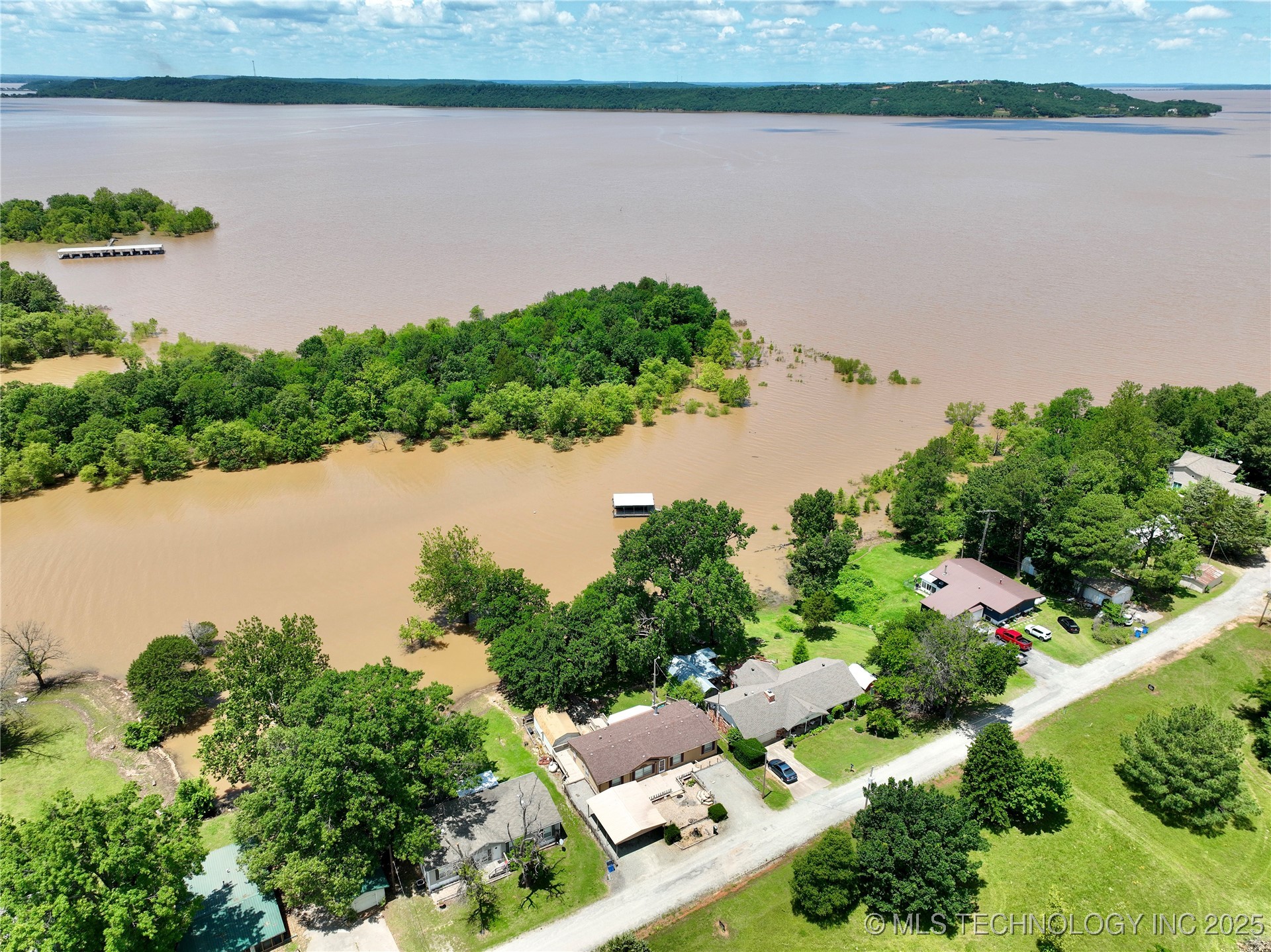 141 Hickory Property Photo 47